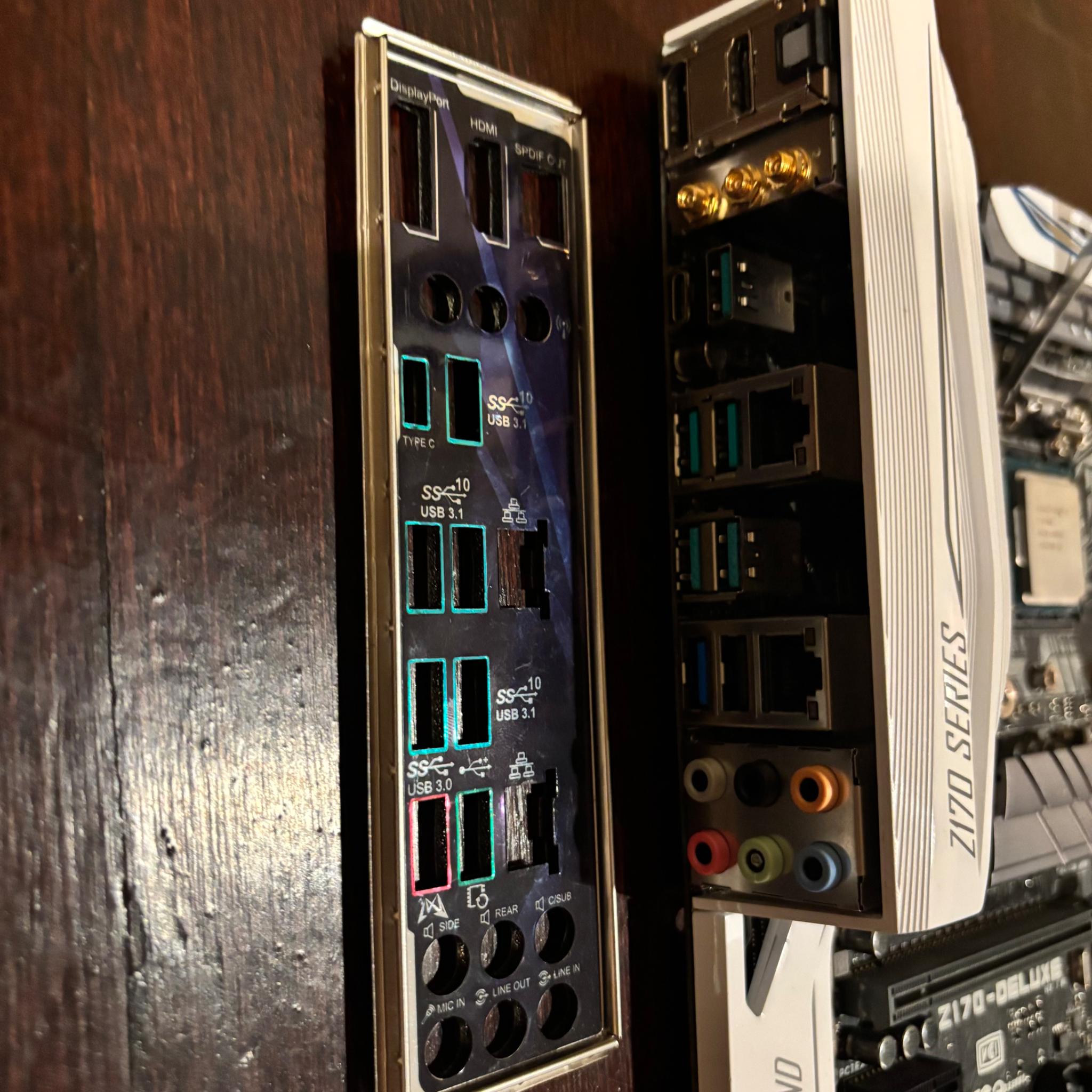 ASUS Z170-Deluxe ATX + Intel i7 6700k