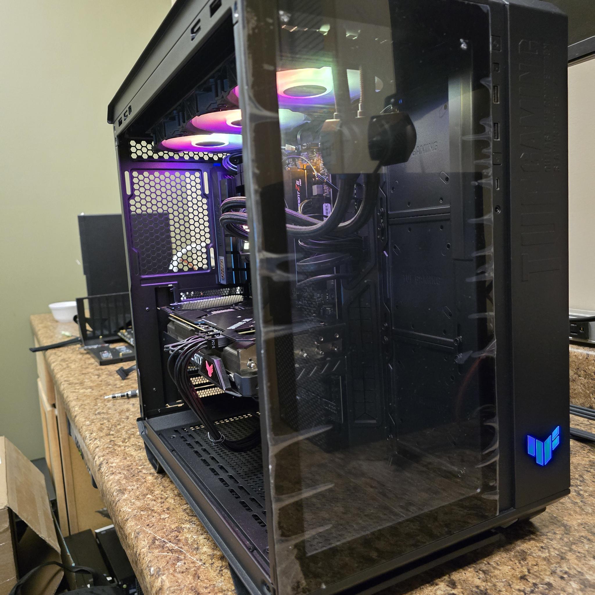 Ryzen 9 7950x - RTX 3090 | ASUS TUF Workstation