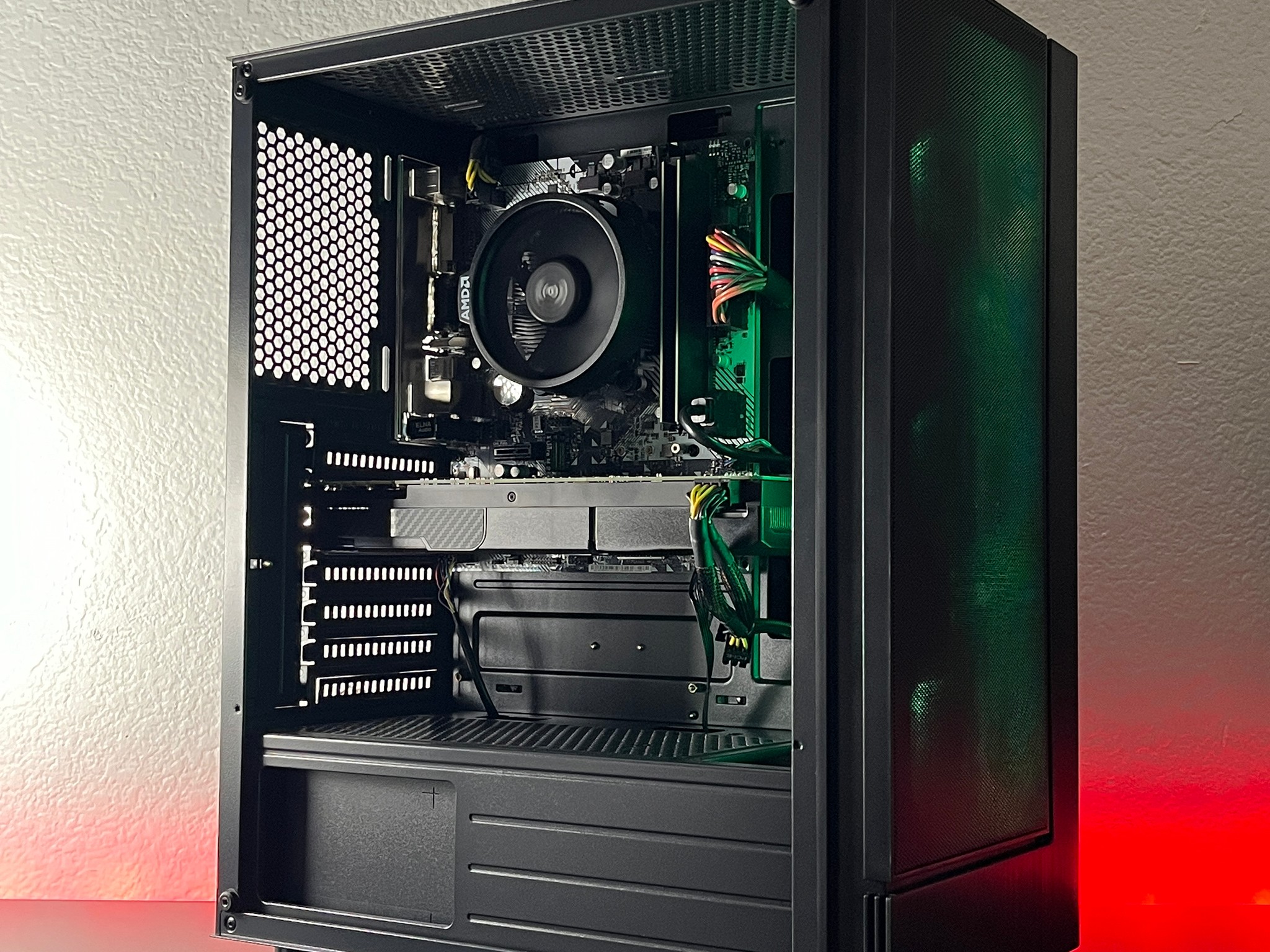 GTX 1070 8GB, Ryzen 7 2700, 16GB RAM | Black RGB Gaming Computer/PC