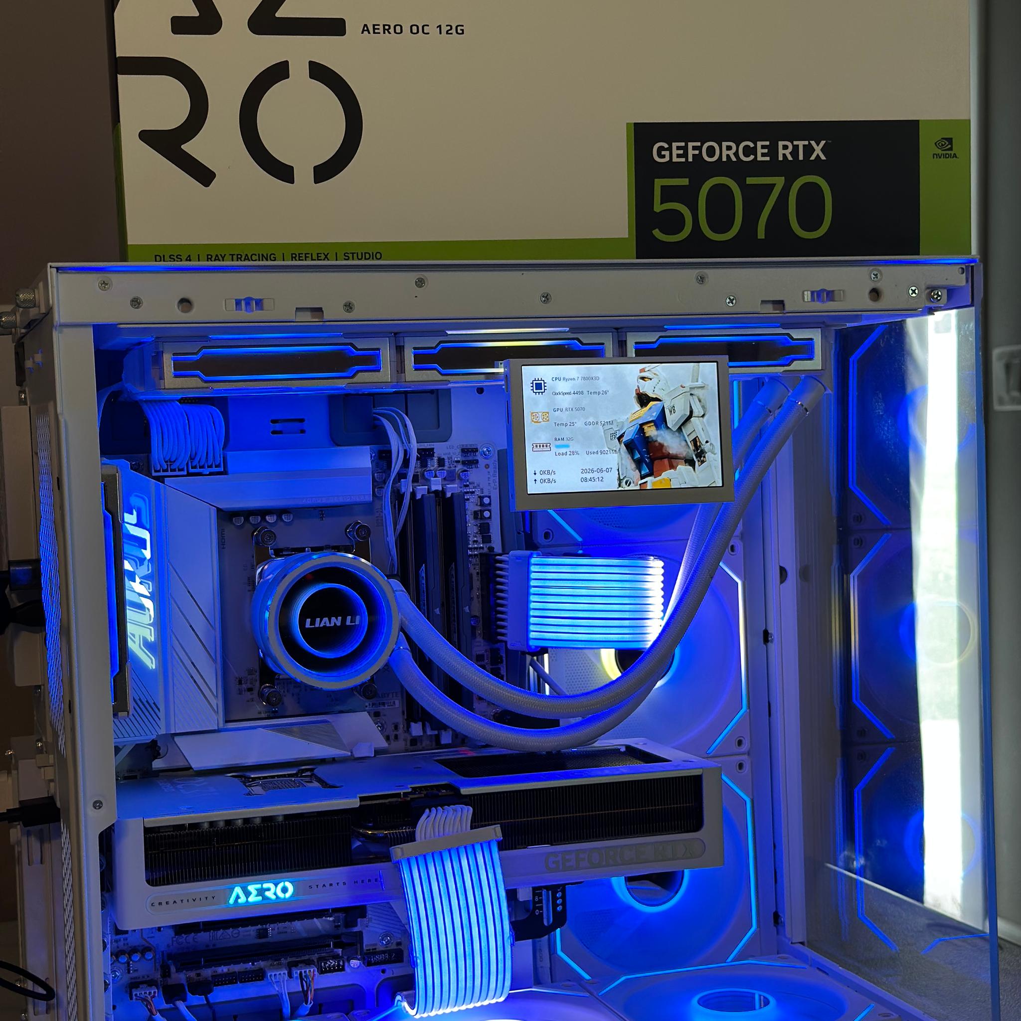 Premium white PC: RTX 5070 Aero, 7800X3D, 32GB DDR5 CL30, 1TB SSD,