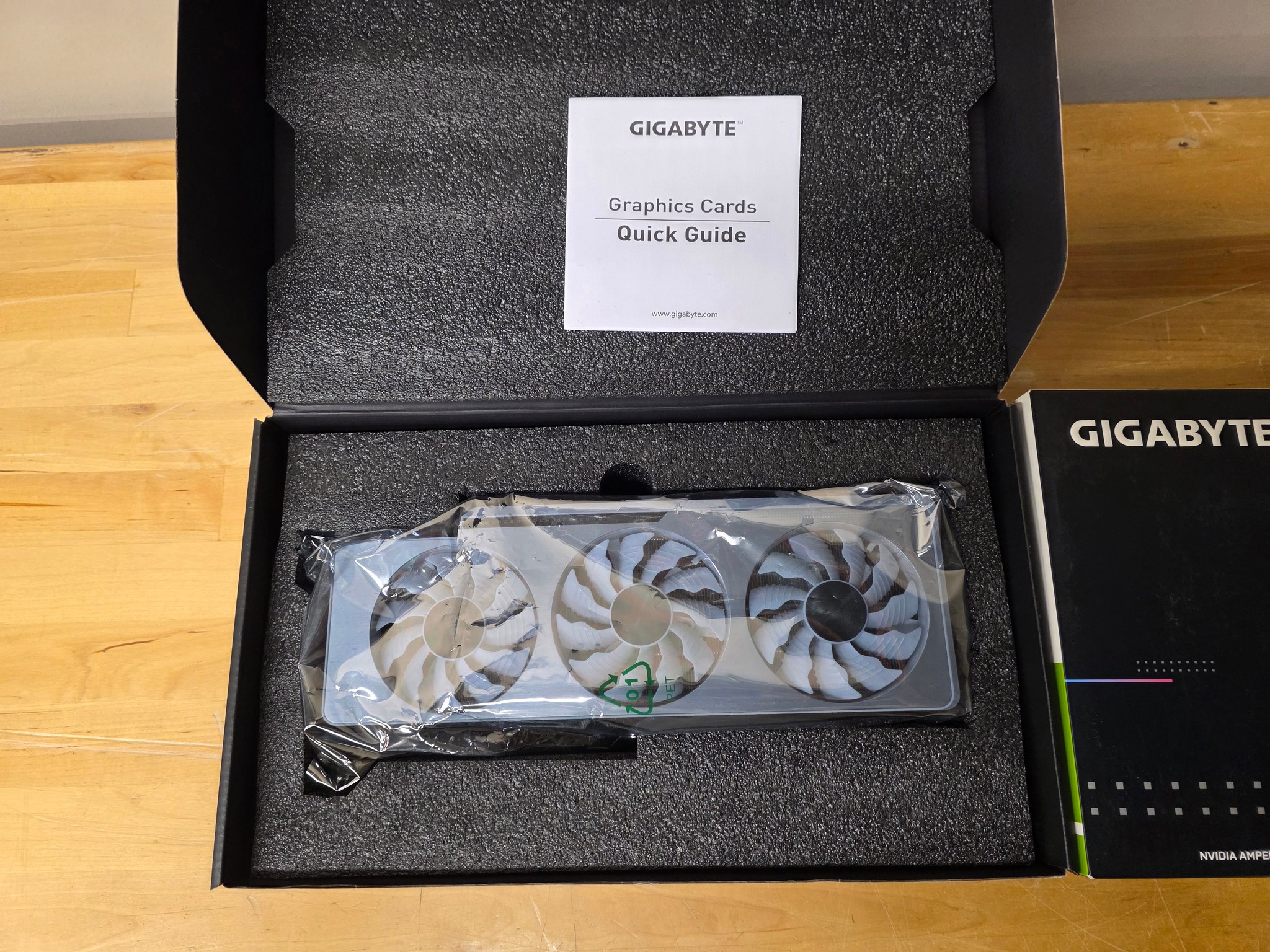 Gigabyte Vision OC White RTX 3080 (10GB)