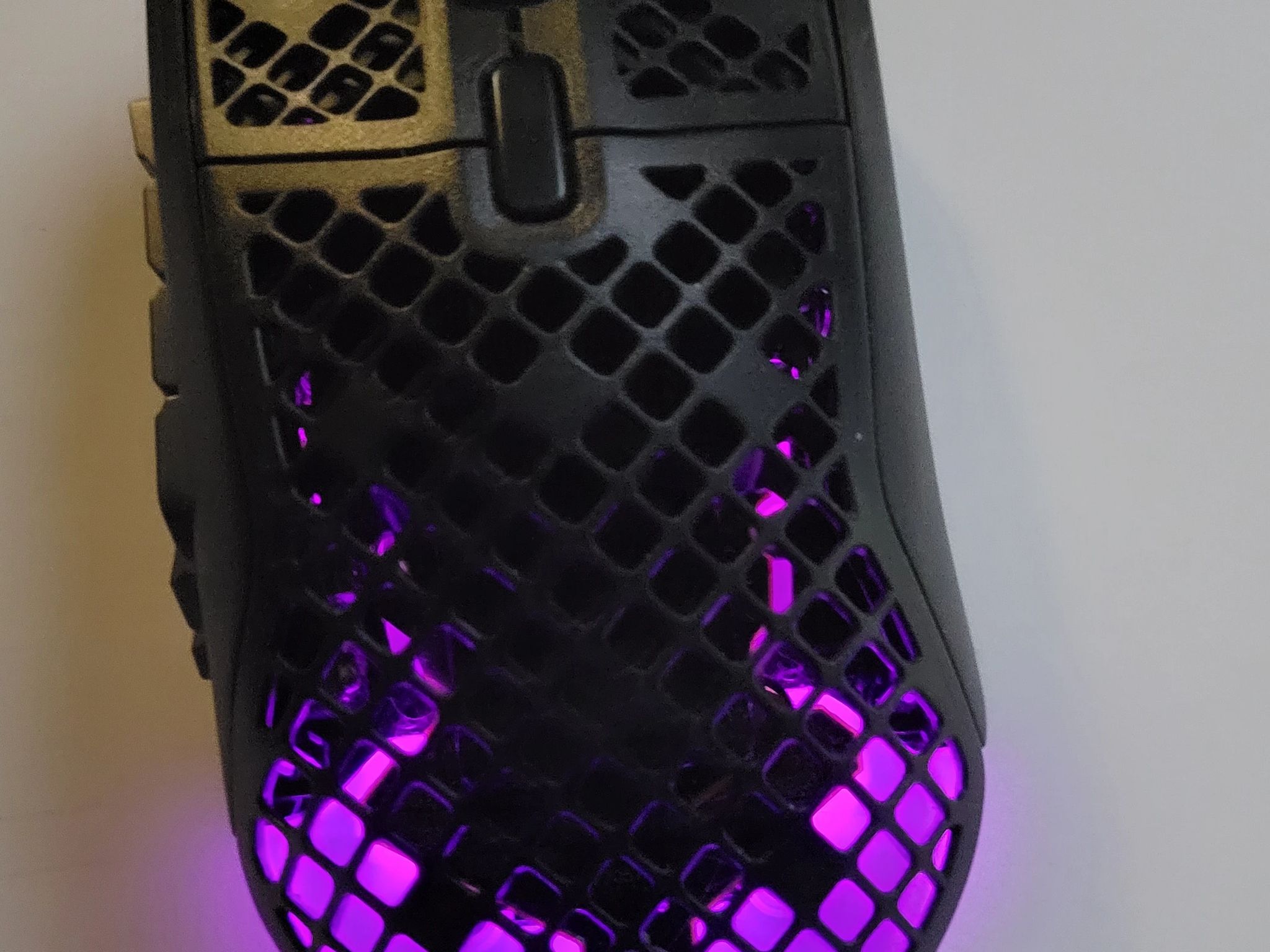 Steelseries Aerox 9 Wireless gaming mouse, barely used, like new