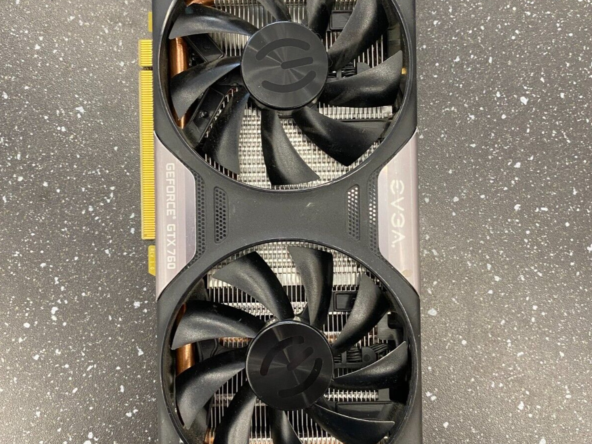 EVGA GeForce GTX 760 4GB GDDR5 Graphics Card - DisplayPort, HDMI, DVI