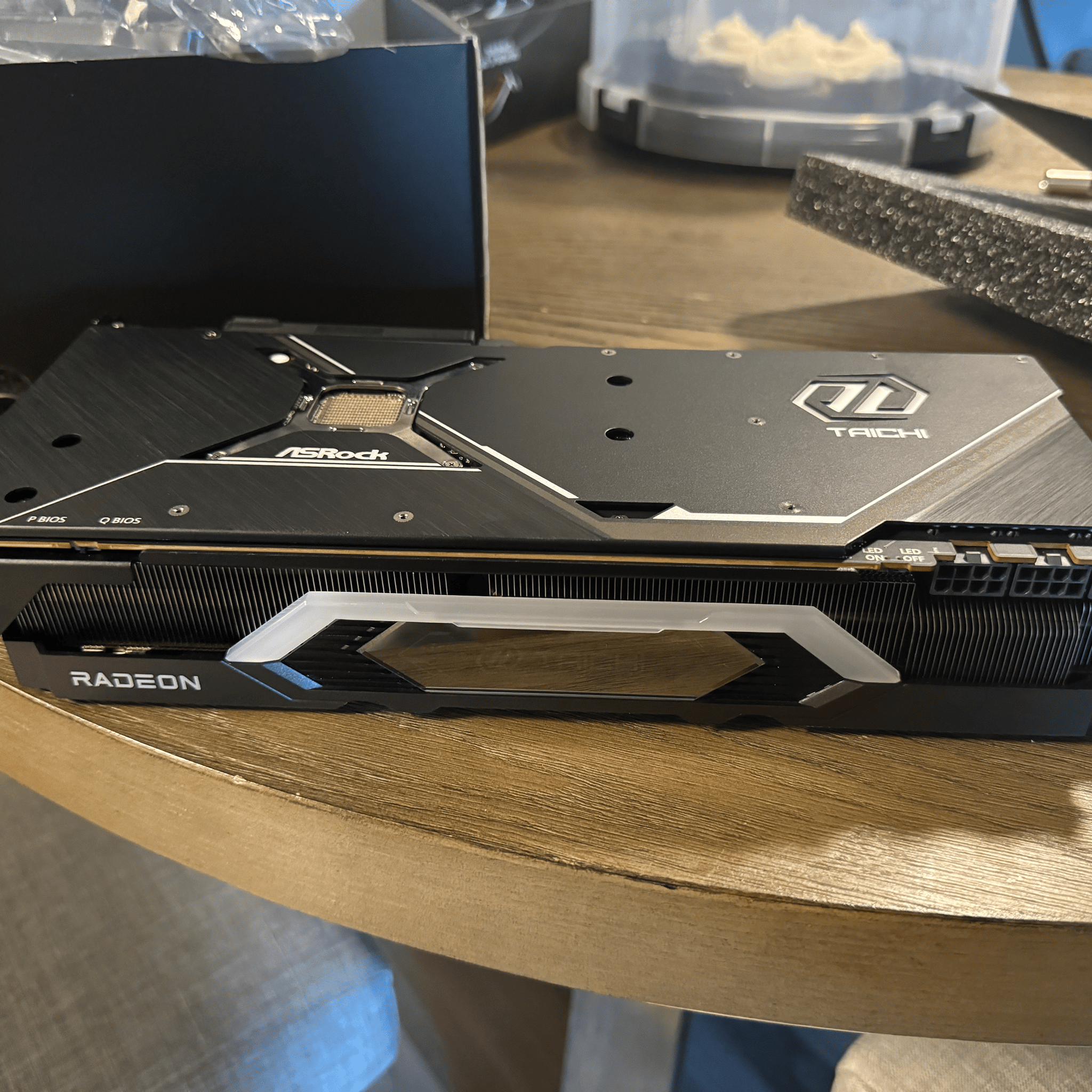 ASRock Taichi RX 6800XT