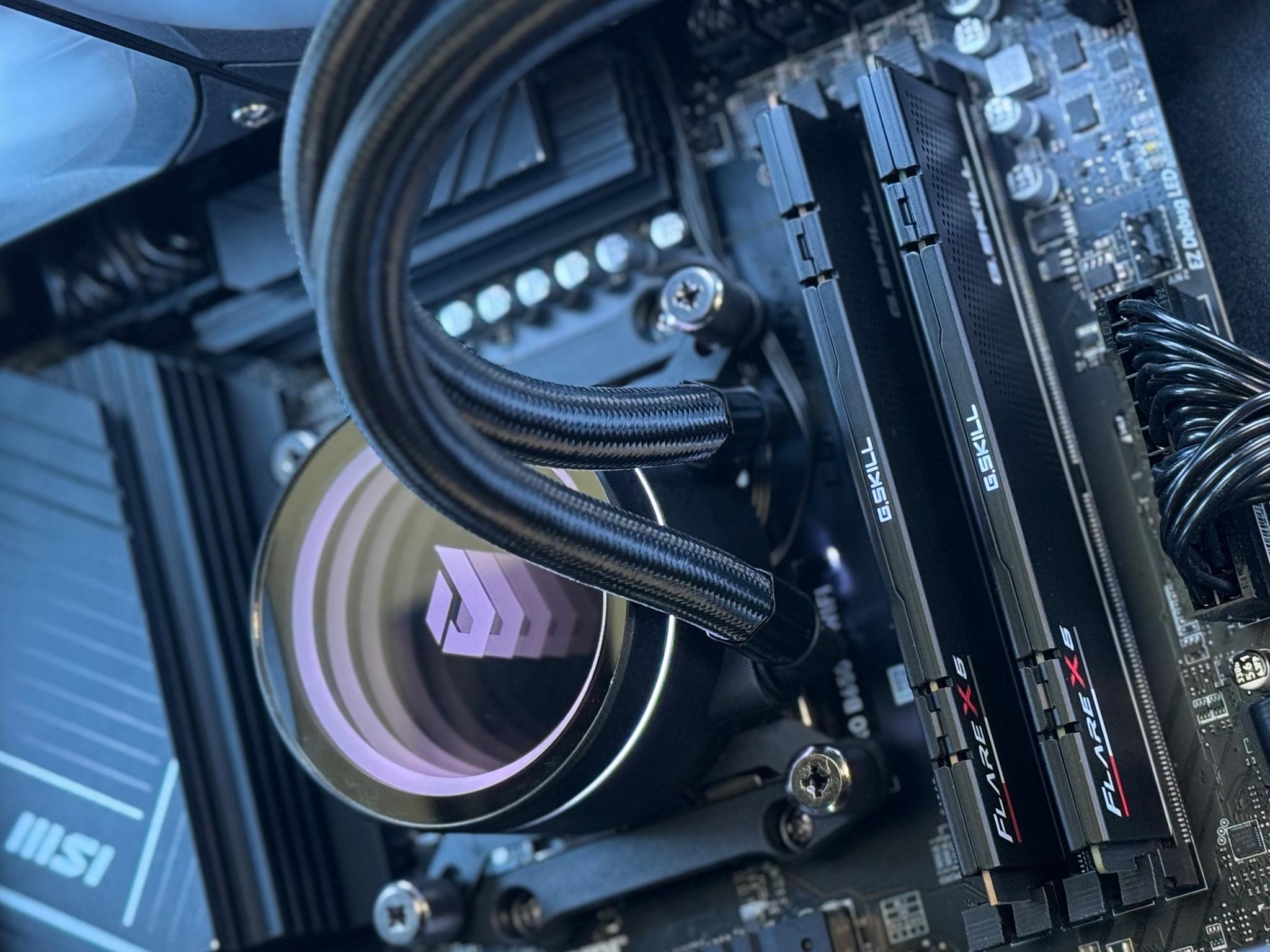 🌪️FOUNDER |1440p Gaming PC: RTX 3080 FE 10GB, Ryzen 5 7600x, 32GB DDR5 RAM, 1TB M.2 SSD w/ WIFI