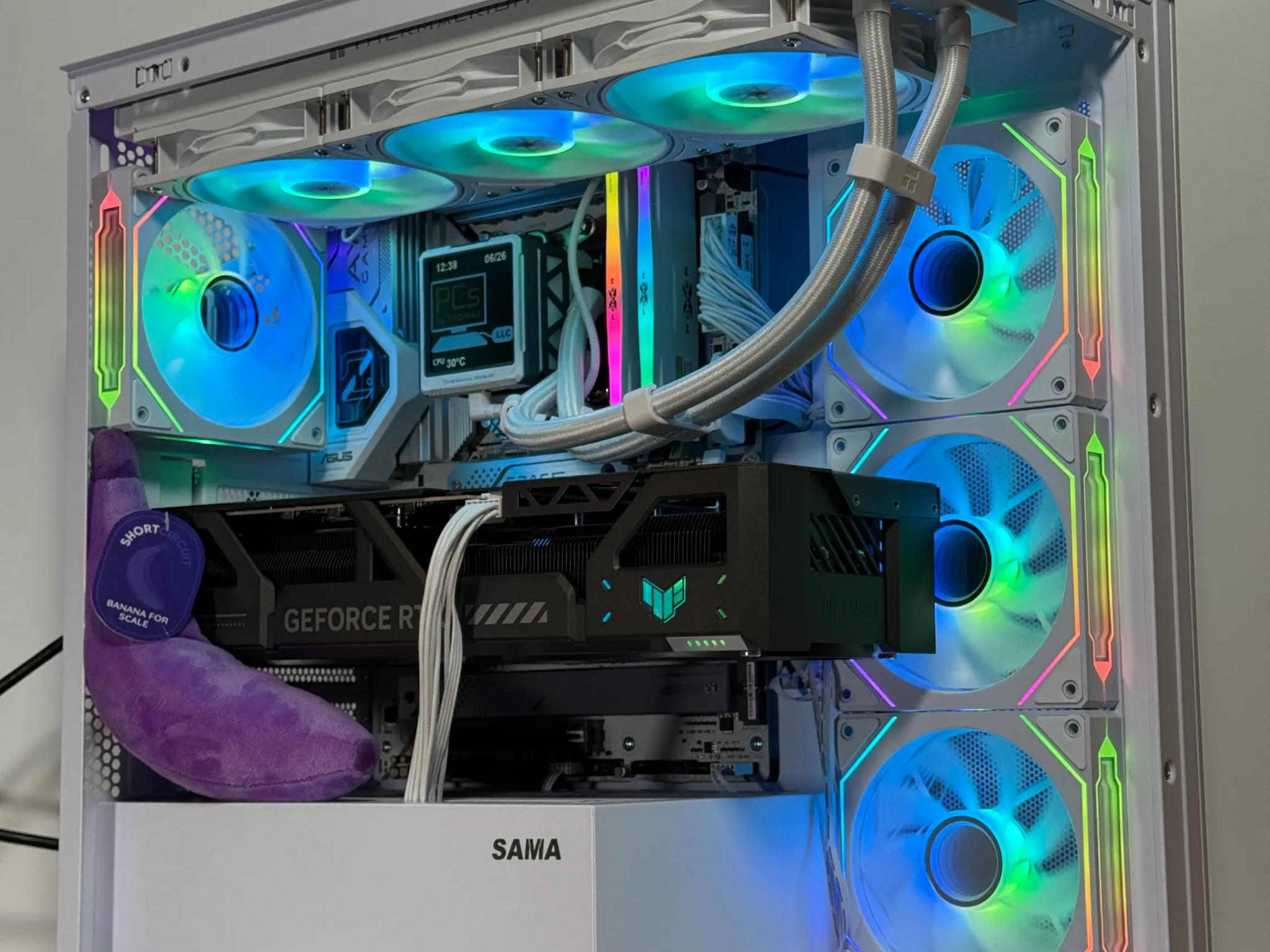 Ryzen 9800x3d RTX 5080 White Gaming PC