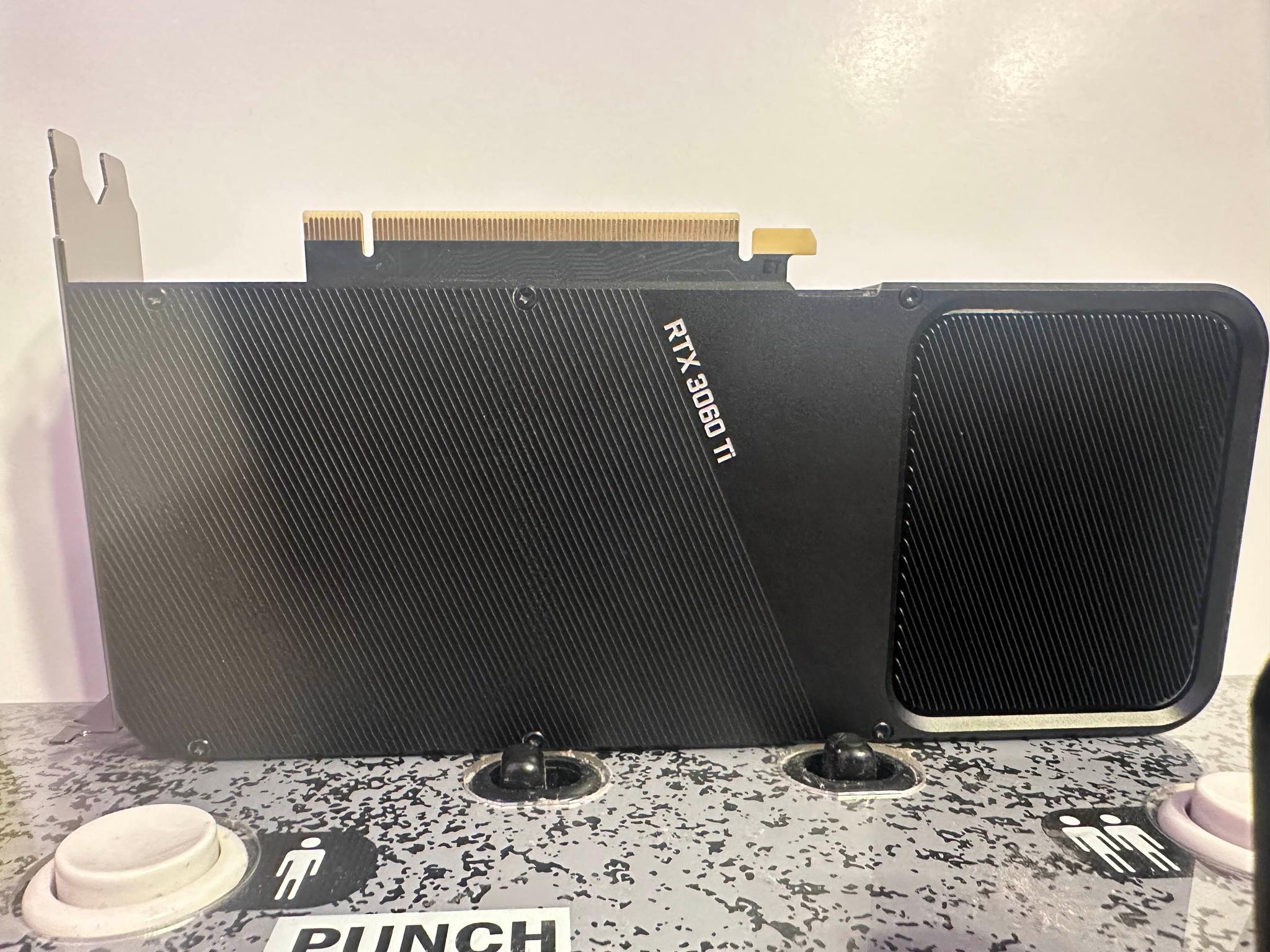 3060ti FOUNDERS EDITION, RYZEN 5 3600, and 16gb DDR4 3200mhz kit