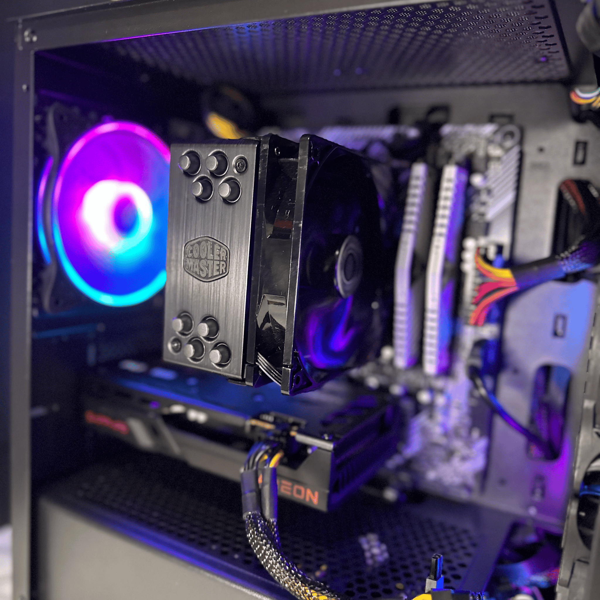 "Lazarus 3900 Delta RGB" Ryzen 9 3900X 12C @ 3.8GHz 16GB DDR4-3200 Radeon RX 6600 500GB M.2 1TB HDD