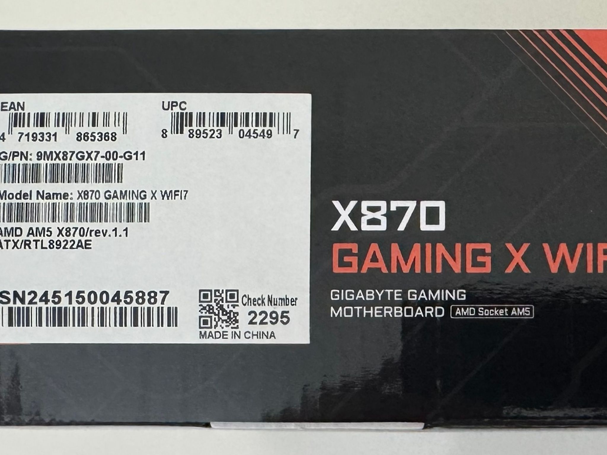 AMD Ryzen 5 7600X3D CPU + GIGABYTE X870 GAMING X WIFI7 AM5 ATX Motherboard Combo
