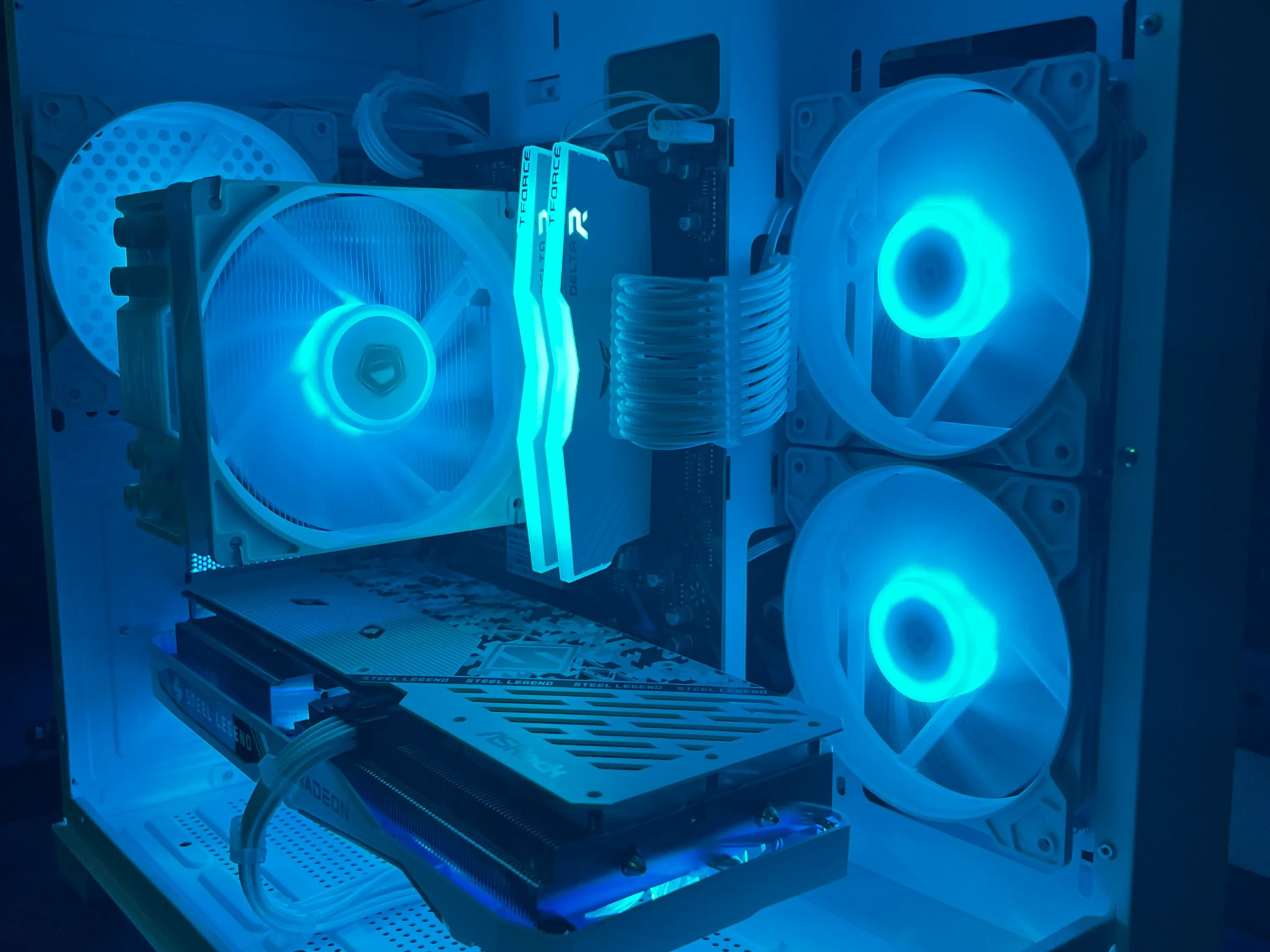 Artemis || AMD Ryzen 5 5500 + RX 6650 XT w/ 16GB of DDR4 & 1TB m.2 NVMe SSD