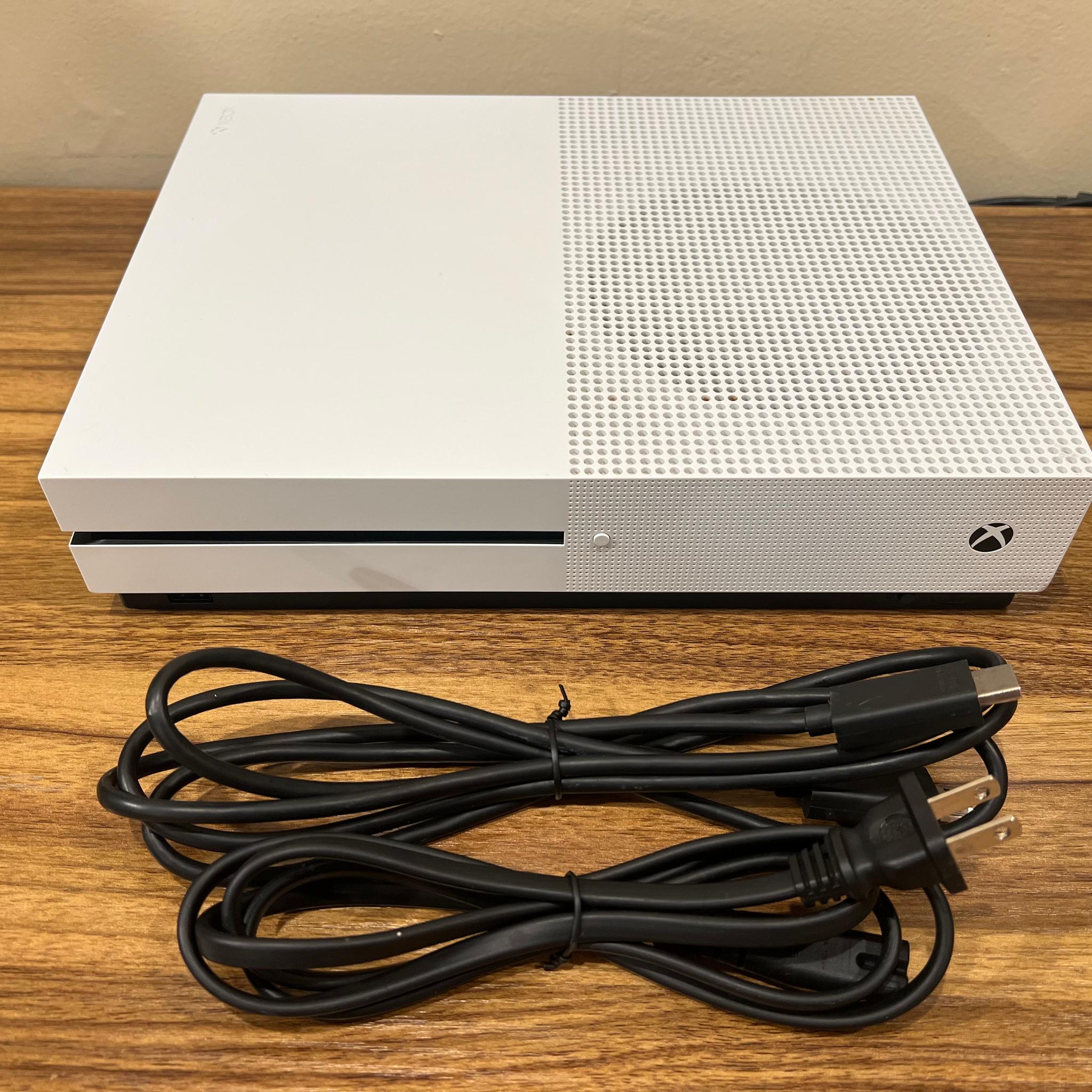 Xbox One S 1TB Disk Edition | Comes with Power and HDMI cables | White