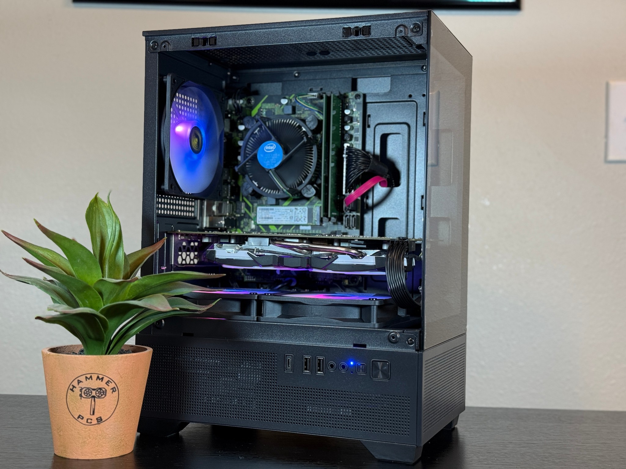 🌈RX 580 8gb, Intel i5-8500, 750gb Storage, 16gb RAM 🌈 Gaming PC | Fortnite, CoD, and more!