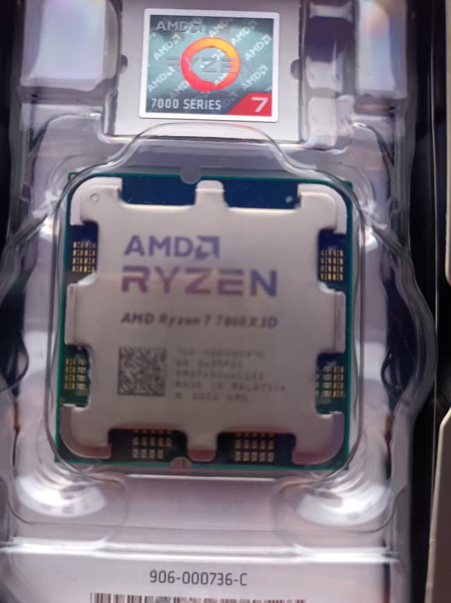 New Open Box AMD Ryzen 7 7800X3D 8-Core, 16-Thread Desktop Processor