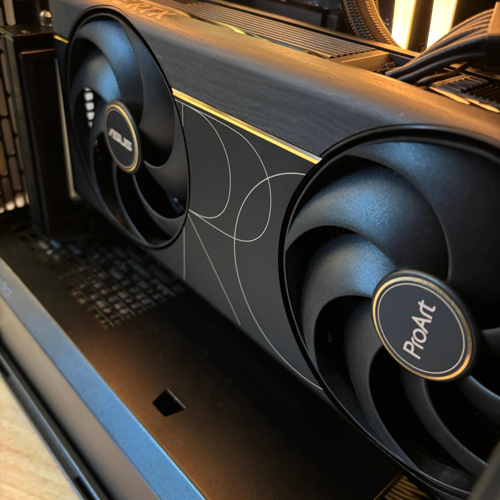 ProArt Gaming/Workstation PC Nvidia RTX 5090