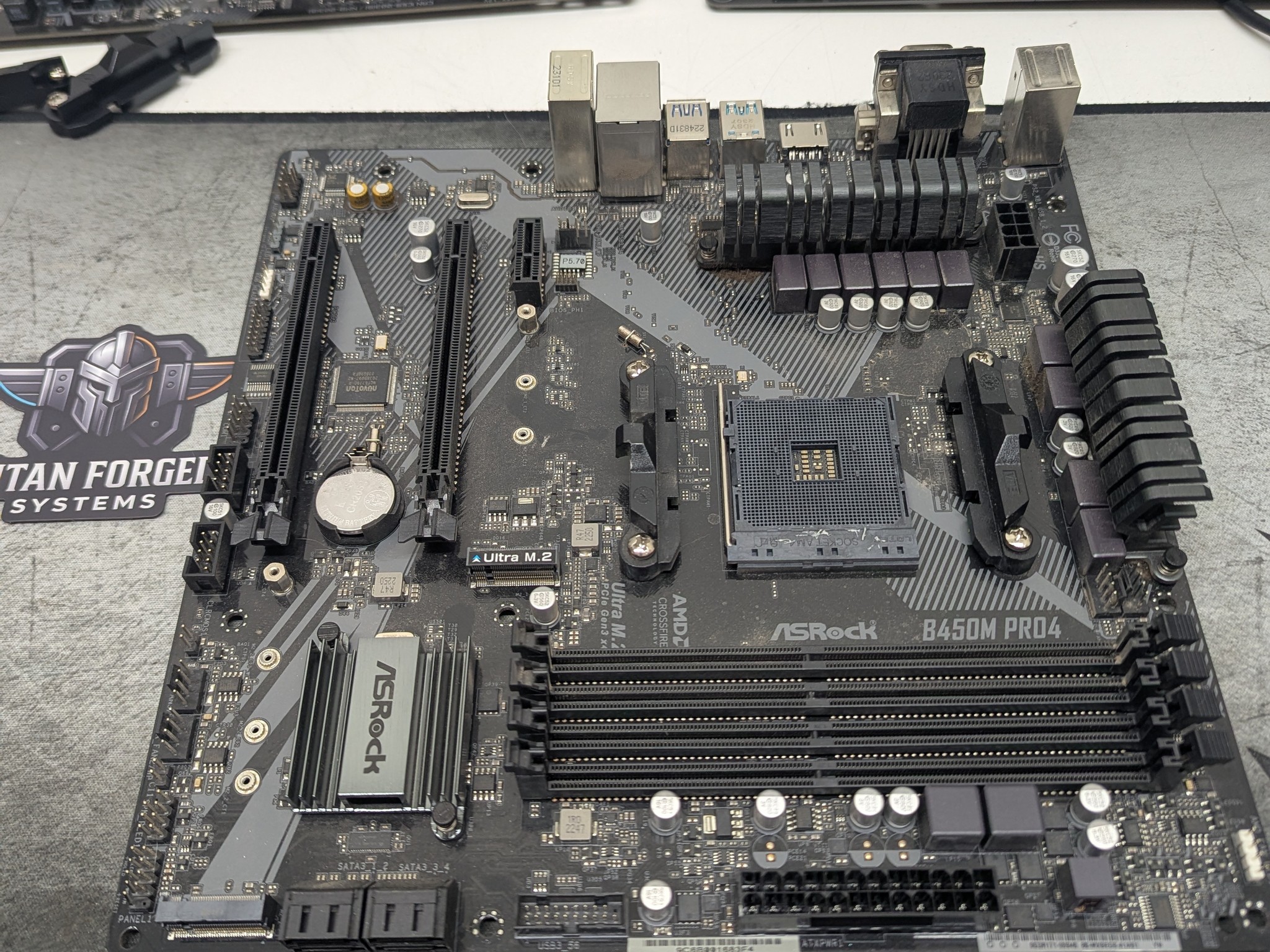 🧩 ASRock B450M PRO4 R2.0 | AM4 Micro ATX Motherboard