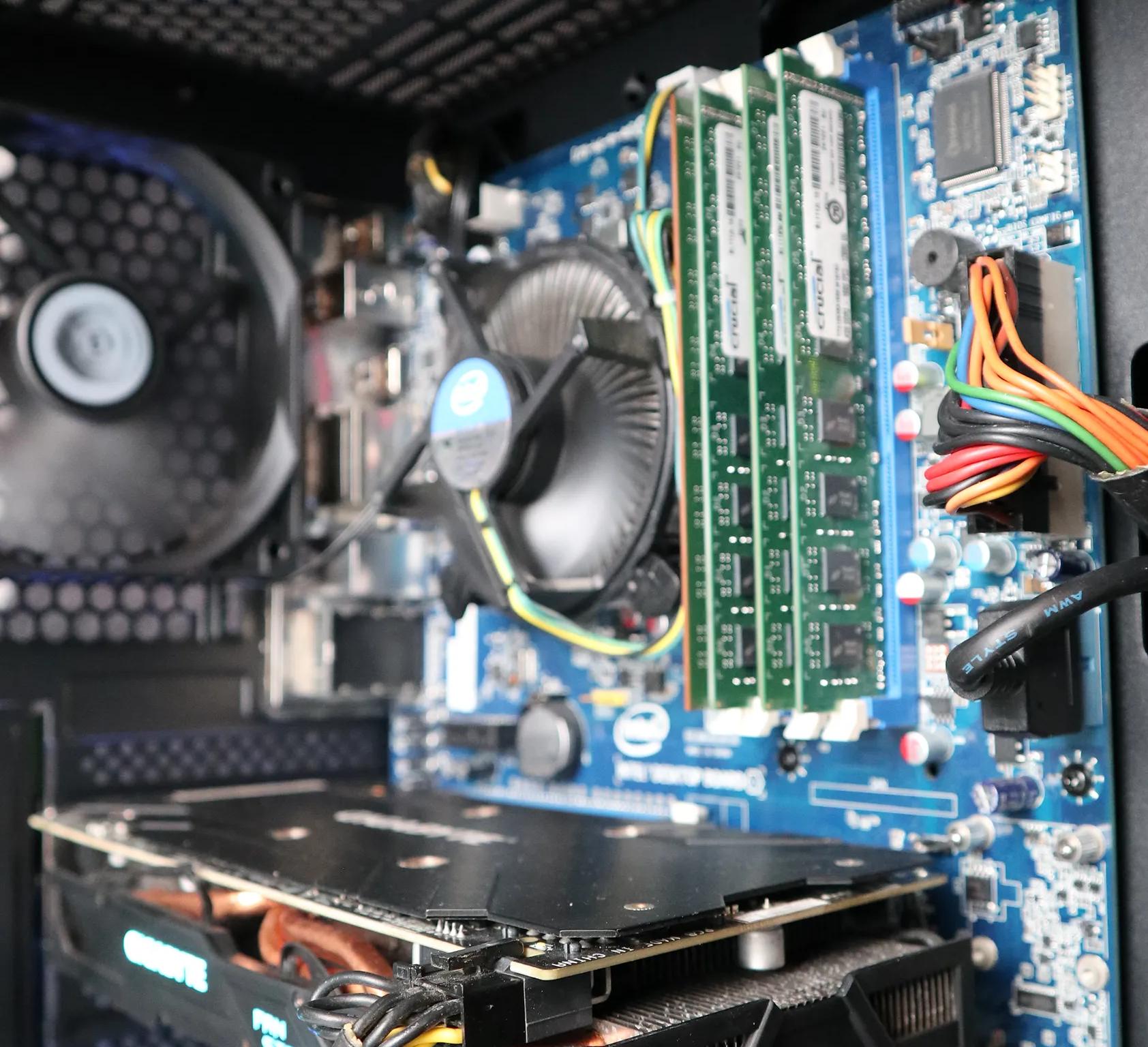 Fastlane | i5 2400S/RX 570 4GB Gaming PC 