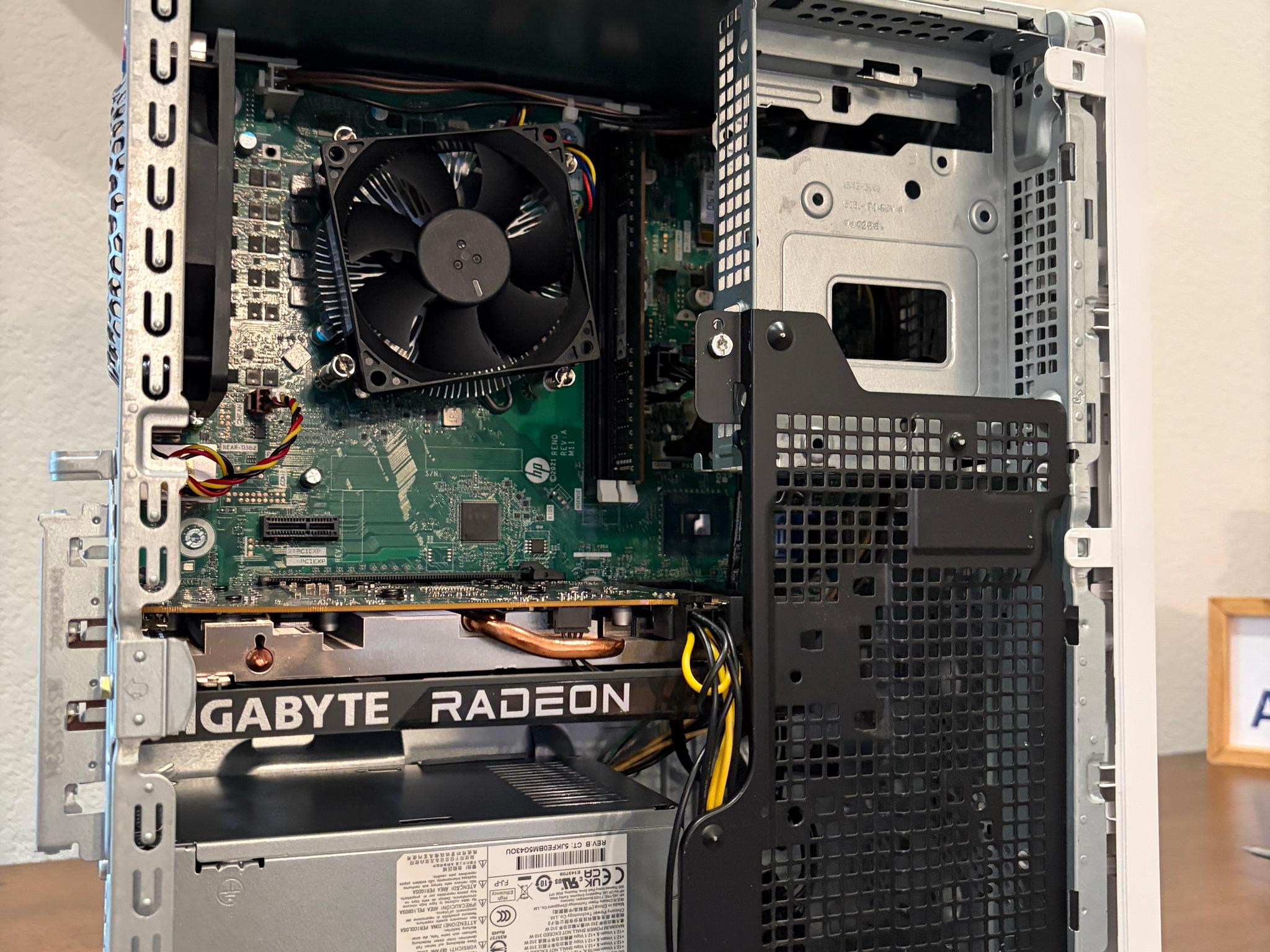 RX 6500 XT +  Core i3-12100 esports pc