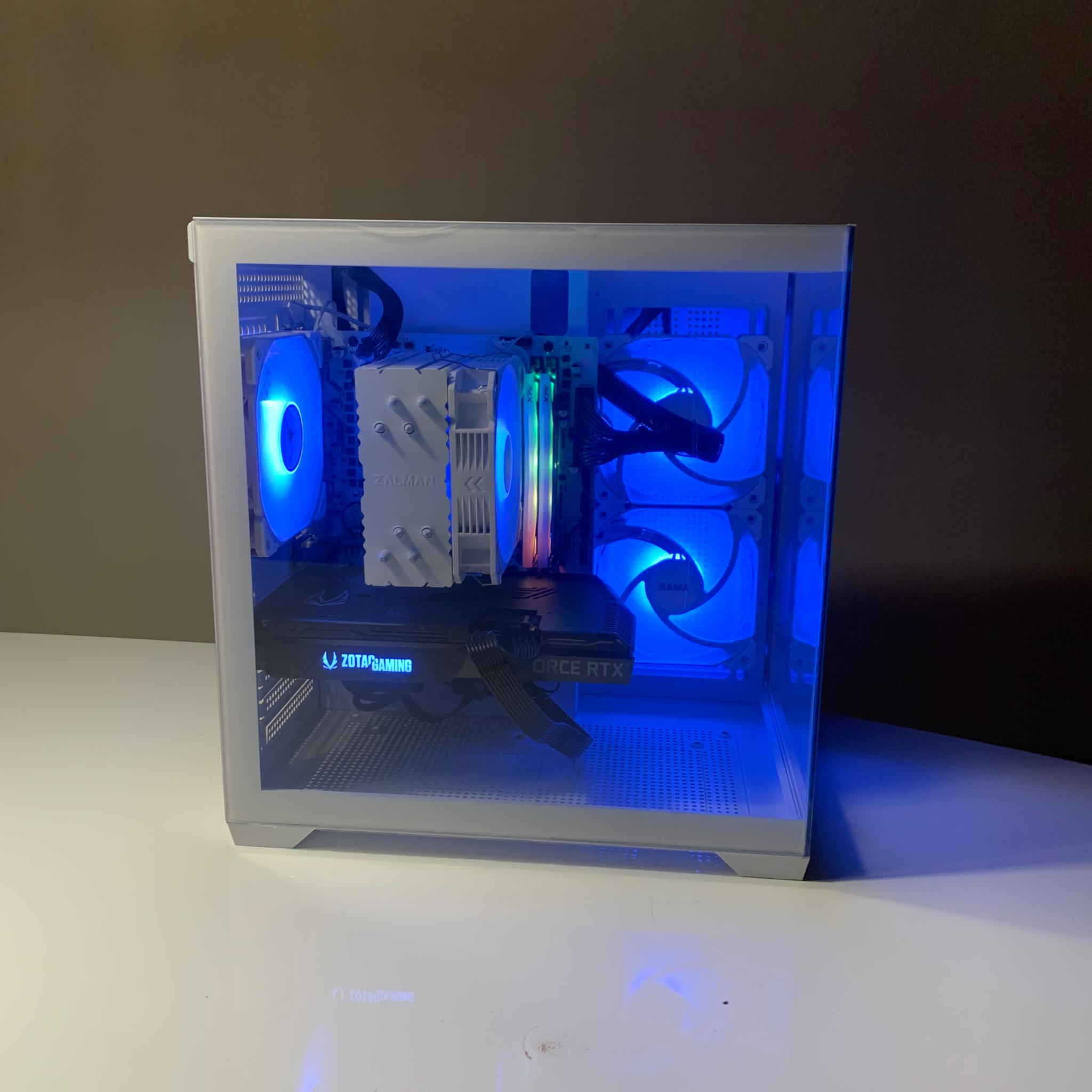 RTX 3070 - Ryzen 7 3700X - 32 GB RAM - 1 TB SSD - White Gaming PC