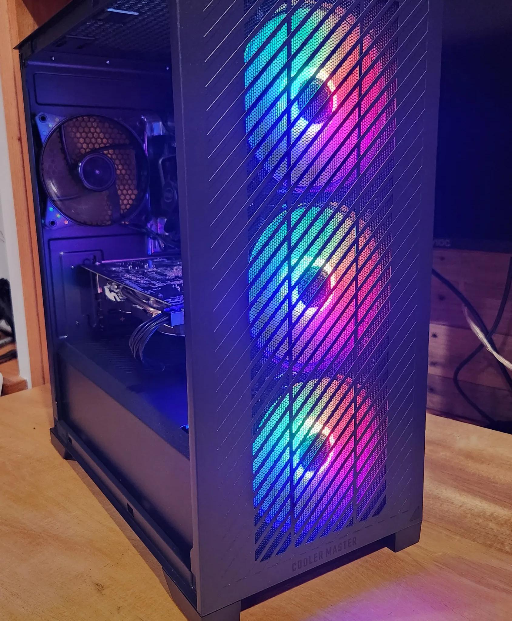 GAMING PC i5-7400 16GB RAM 512GB SSD RX 580 8GB