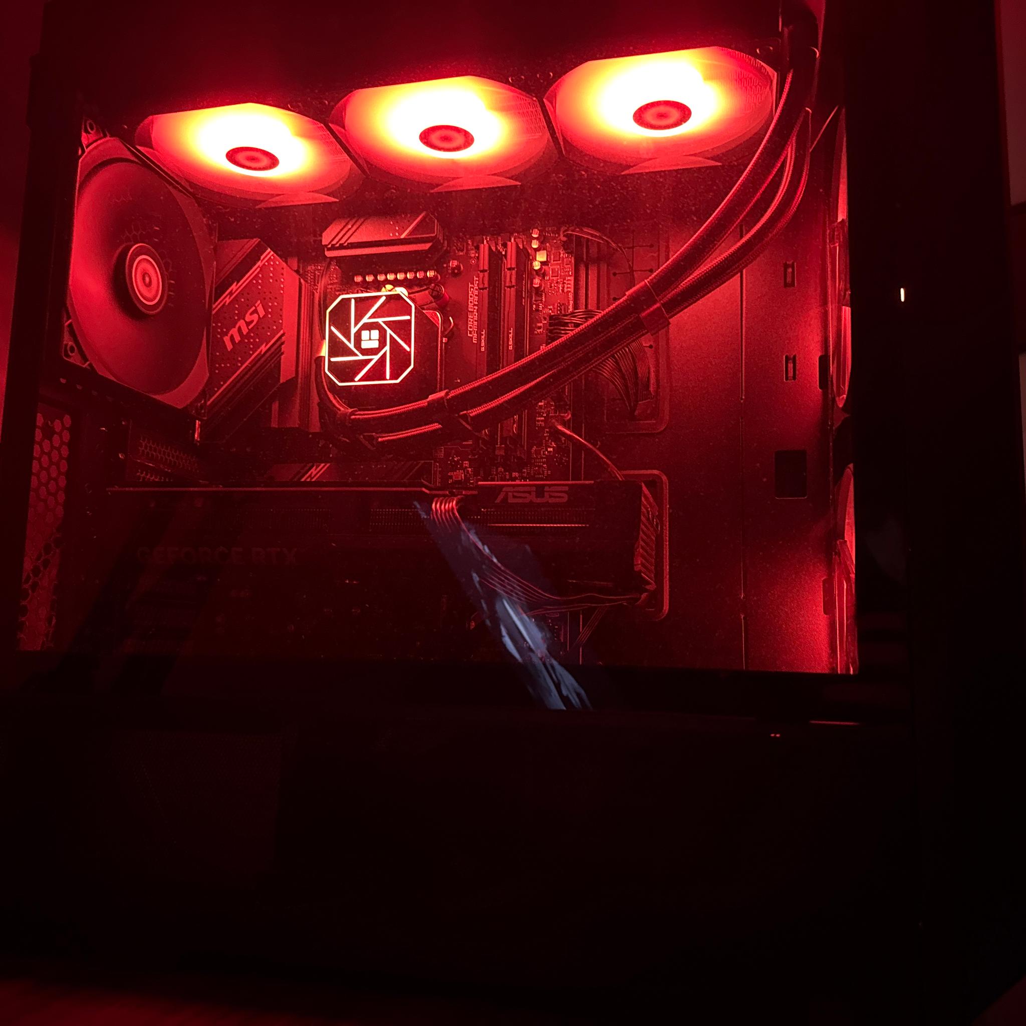 PREMIUM HIGH FPS GAMING PC