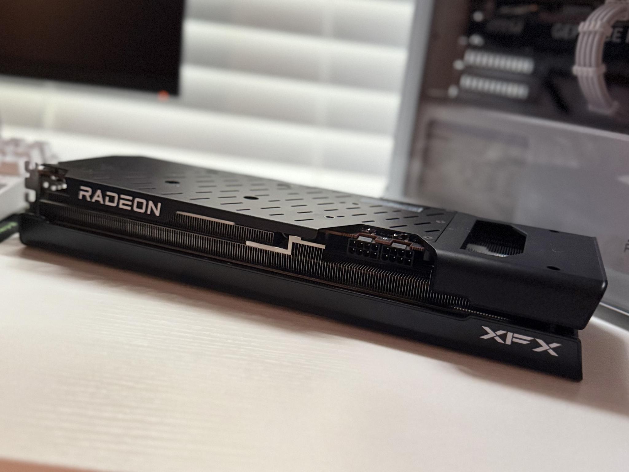 XFX RX 7700XT Speedster QICK 319