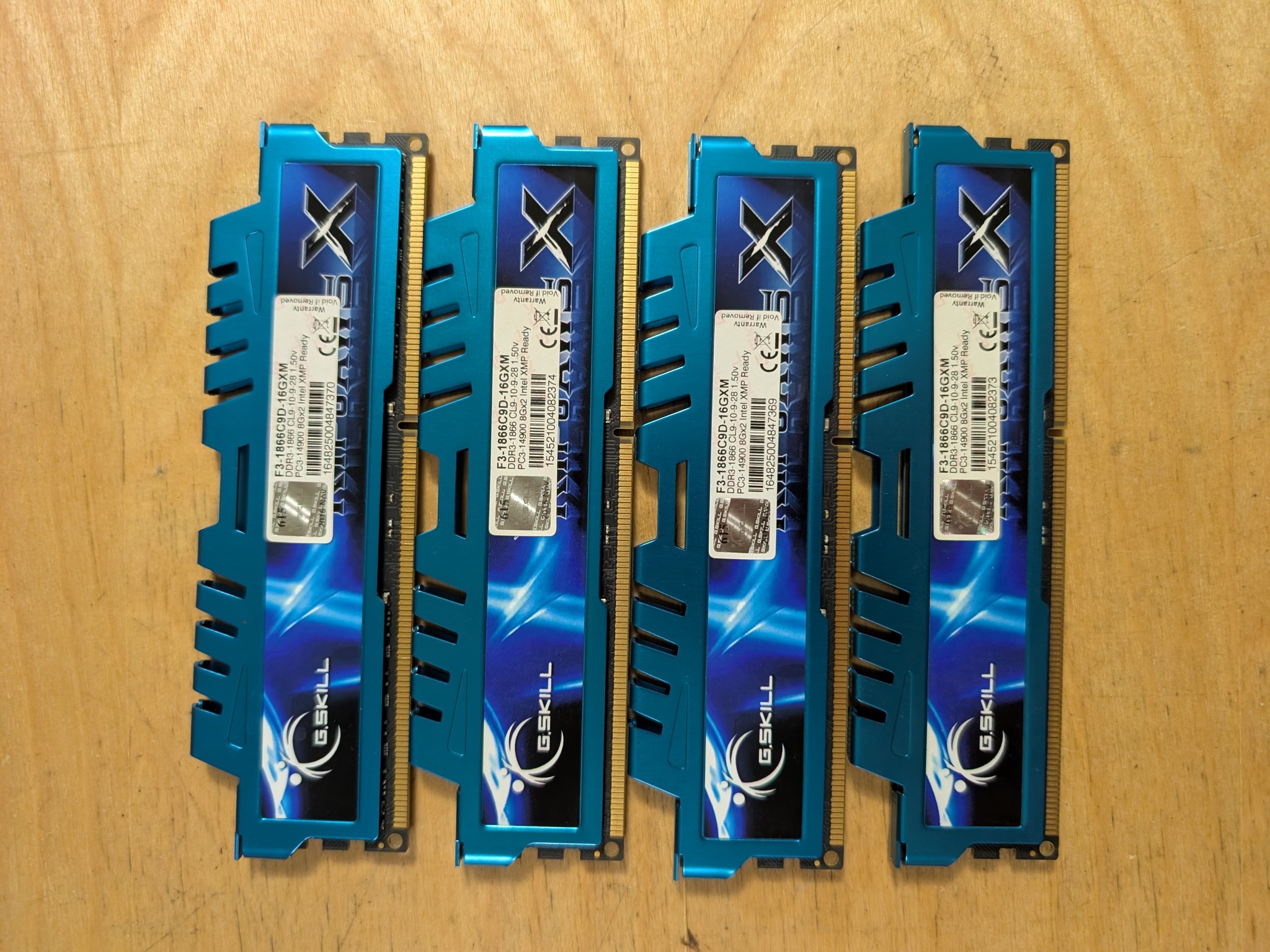 32GB DDR3 1866MTs Gskill 4x8GB kit
