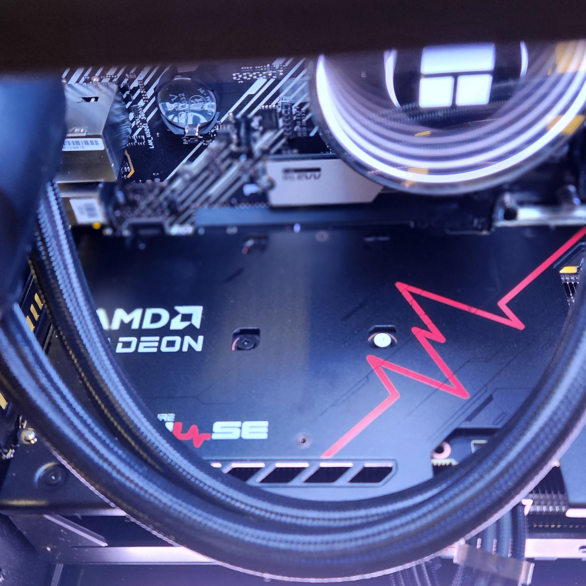 Gaming Custom Liquid Cooled PC Build | Ryzen 7 5800XT | RX 9060 XT 16 GB | 1TB SSD | 32GB DDR4