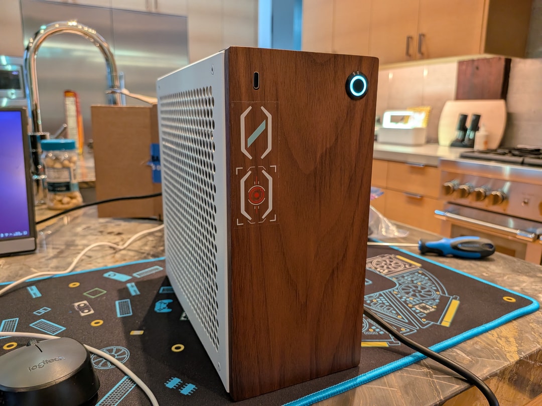 1440p Mini Snowstorm - RX 9060 XT 16 GB, Ryzen 5 9600X, 32 GB DDR5