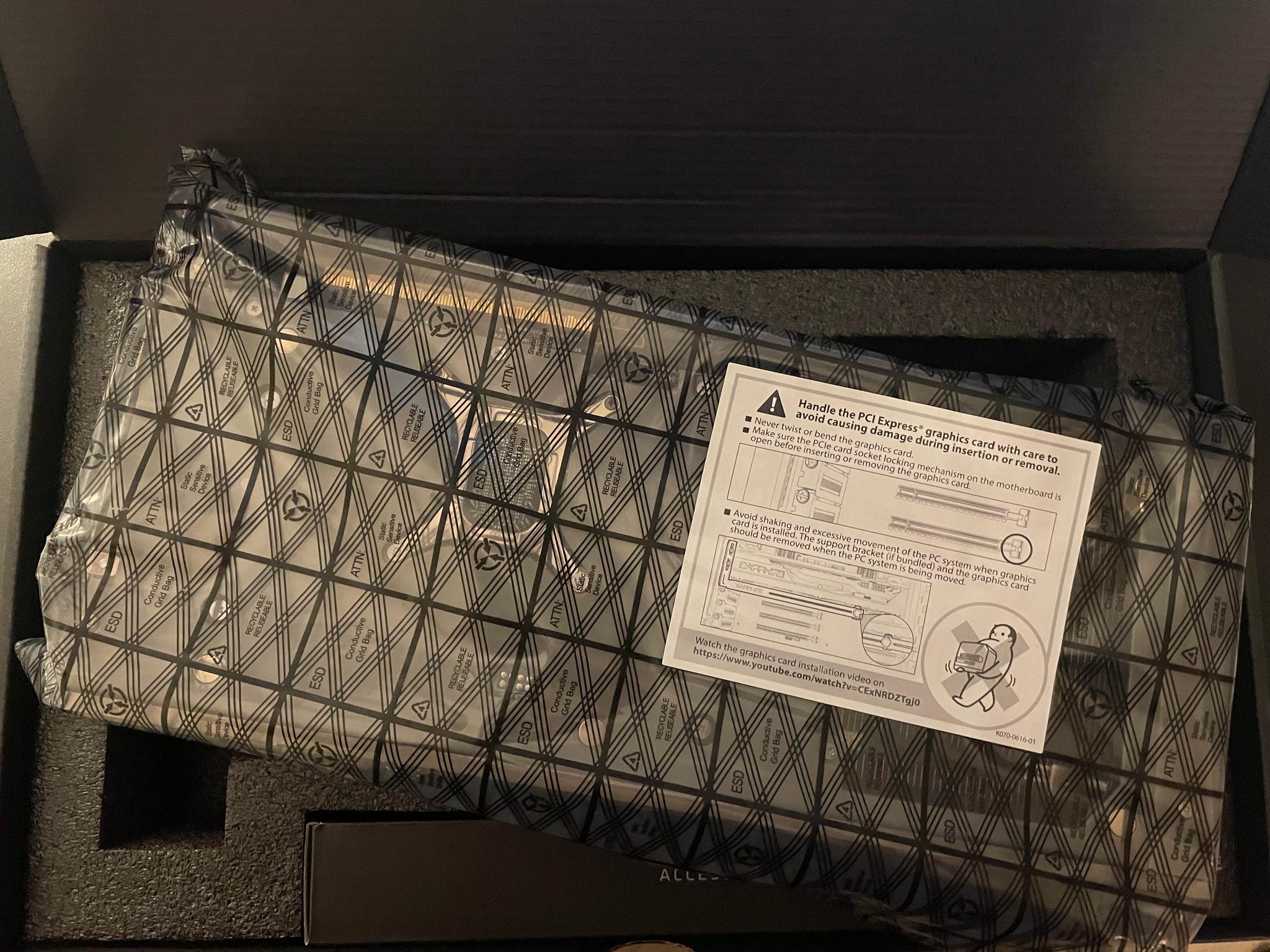 AMD Sapphire Nitro+ 9070xt 16GB GDDR6