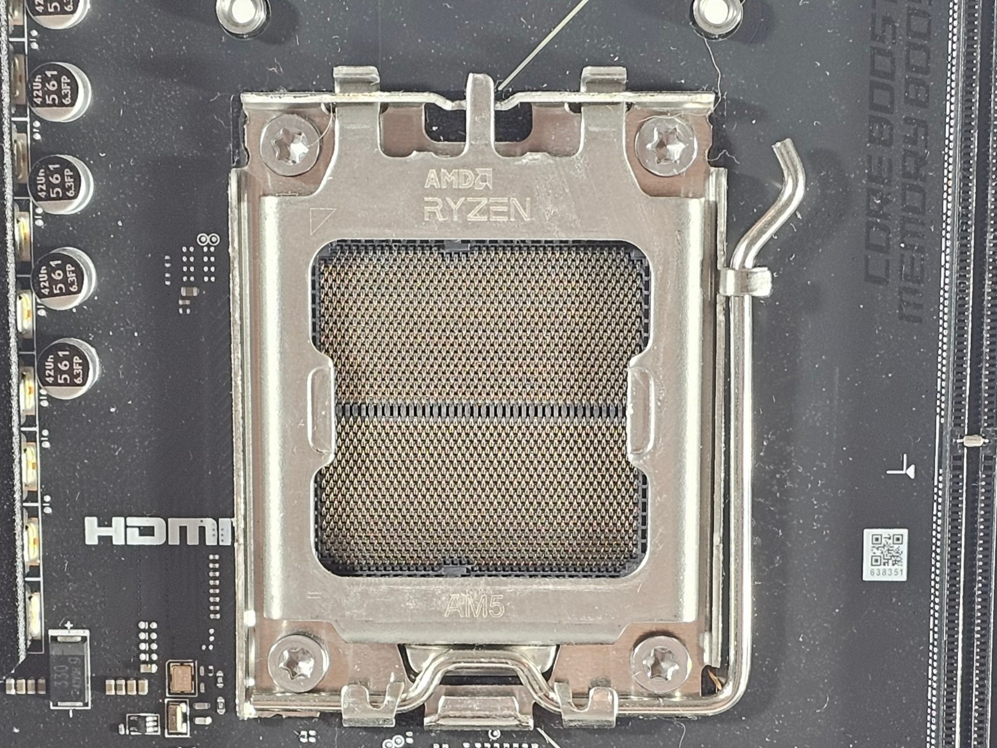 MSI B650 Tomahawk WiFi AMD AM5 DDR5 ATX Motherboard