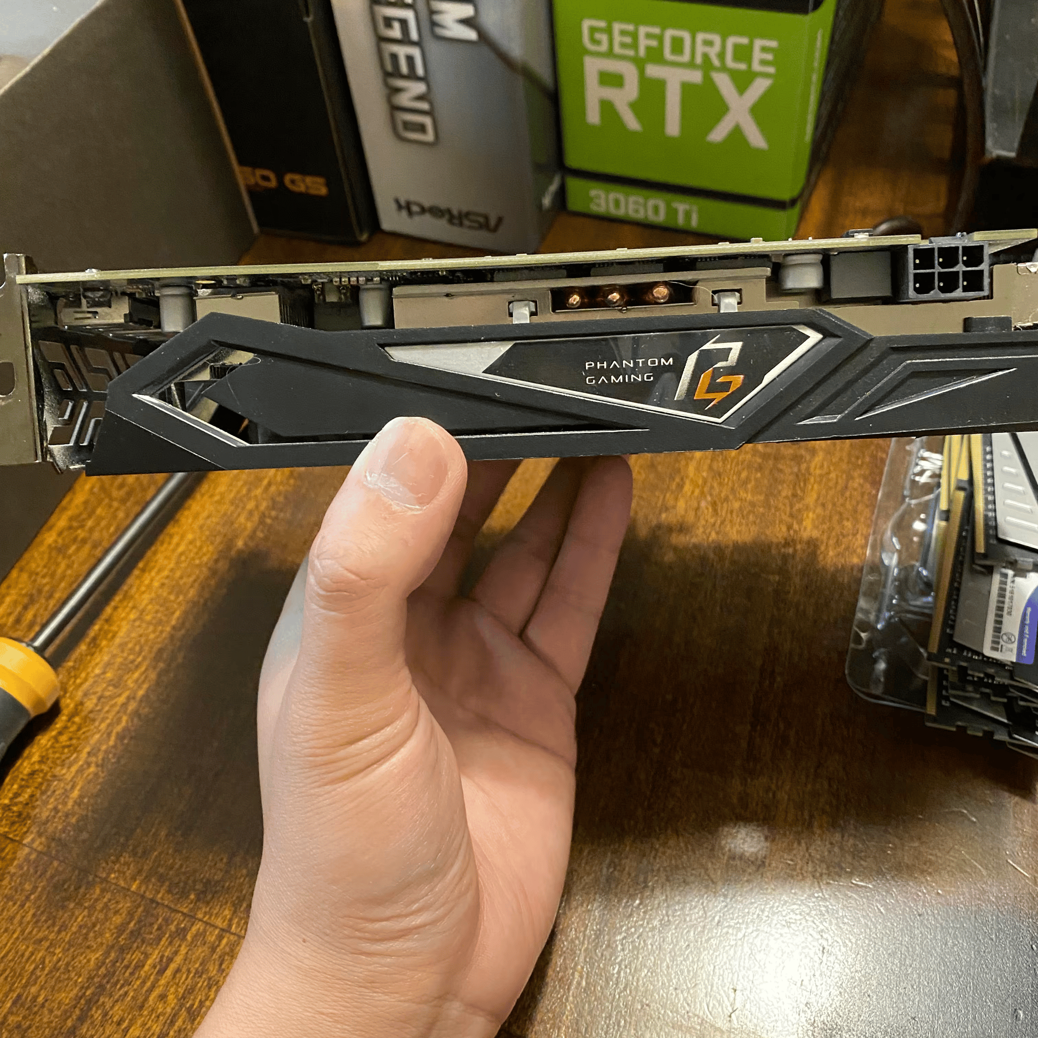ASRock Radeon RX 570 8 GB Phantom Gaming D