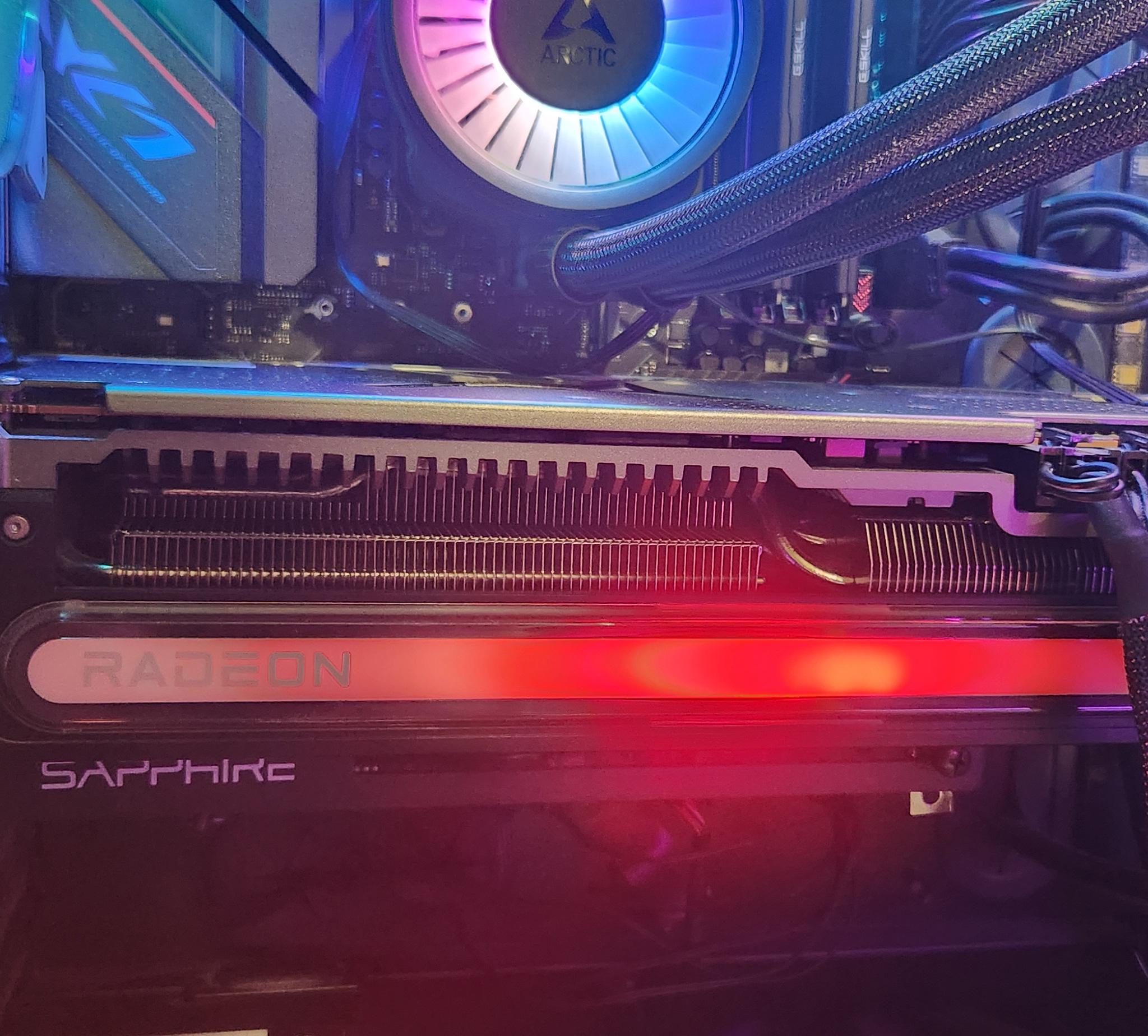 Sapphire NITRO+ Radeon RX 7900 XTX