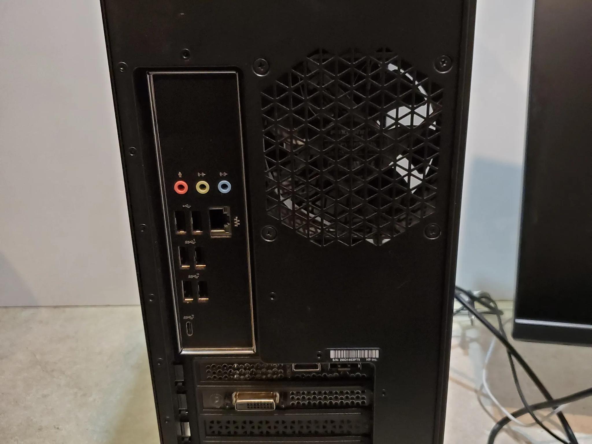 HP Omen 25L Gaming Computer RTX 2060 GPU