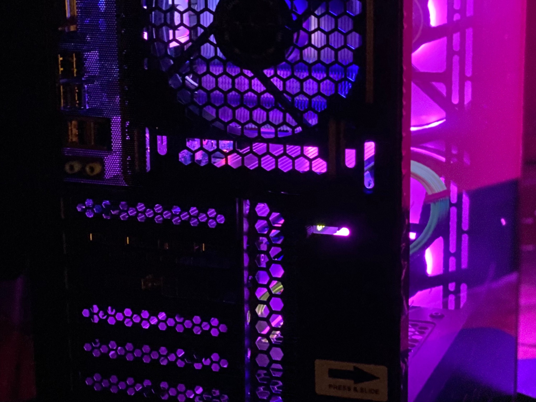 Custom Gaming PC-Very High FPS @1080|GTX 980-256gb SSD+1TB Extra-16GB RAM-Windows 11 Pro(Activated) 