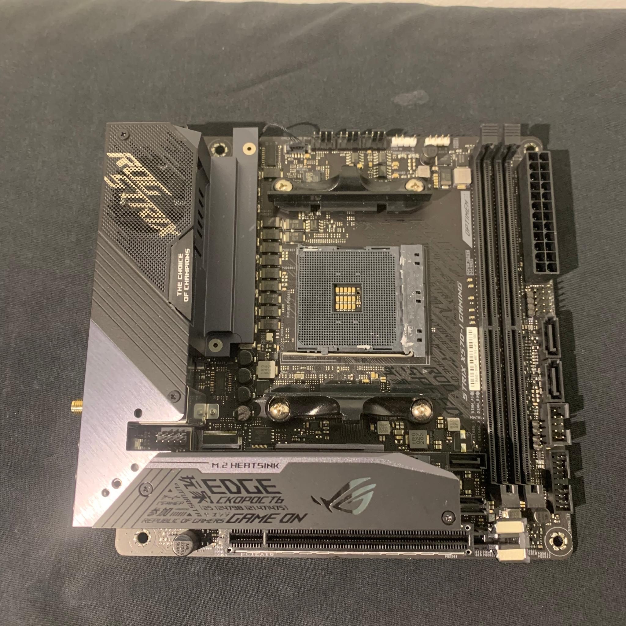 ASUS ROG Strix X570-I Gaming
