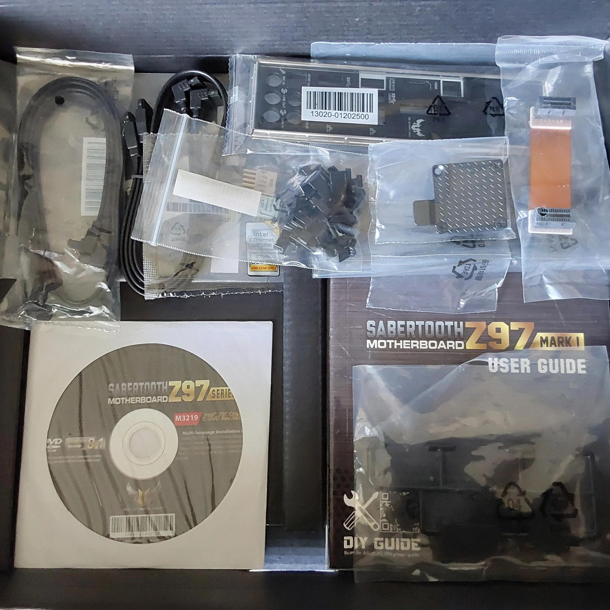 ASUS INTEL Z97 SABERTOOTH LGA1150 DDR3 ATX MOTHERBOARD (COMPLETE!)