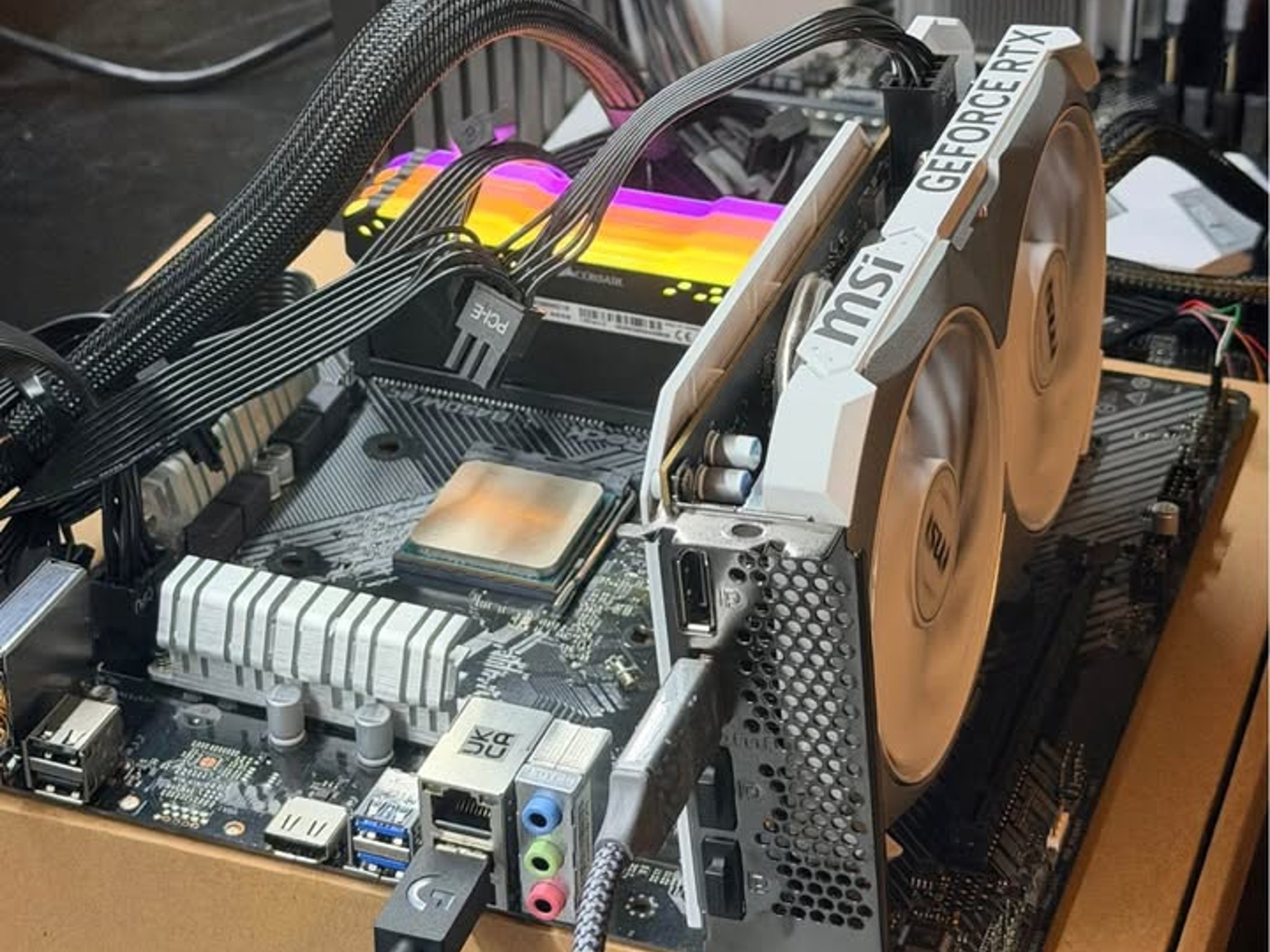 ASRock B450M AC Ryzen 7 3700X 32GB DDR4-3600 Motherboard Combo