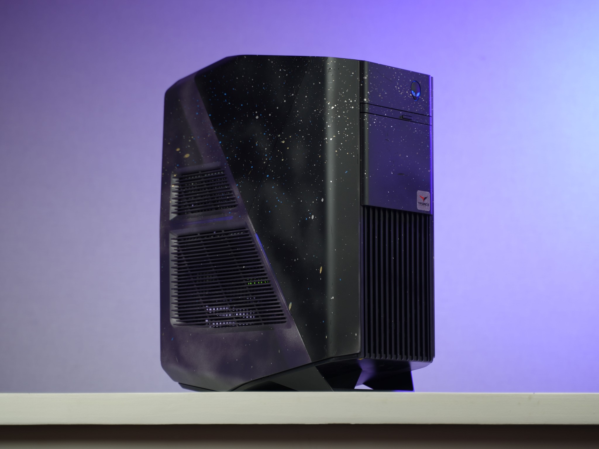 “Alienform 8” GTX 1070 Intel Core i7 6700 16GB 1TB Windows 11 Gaming PC Powerhouse