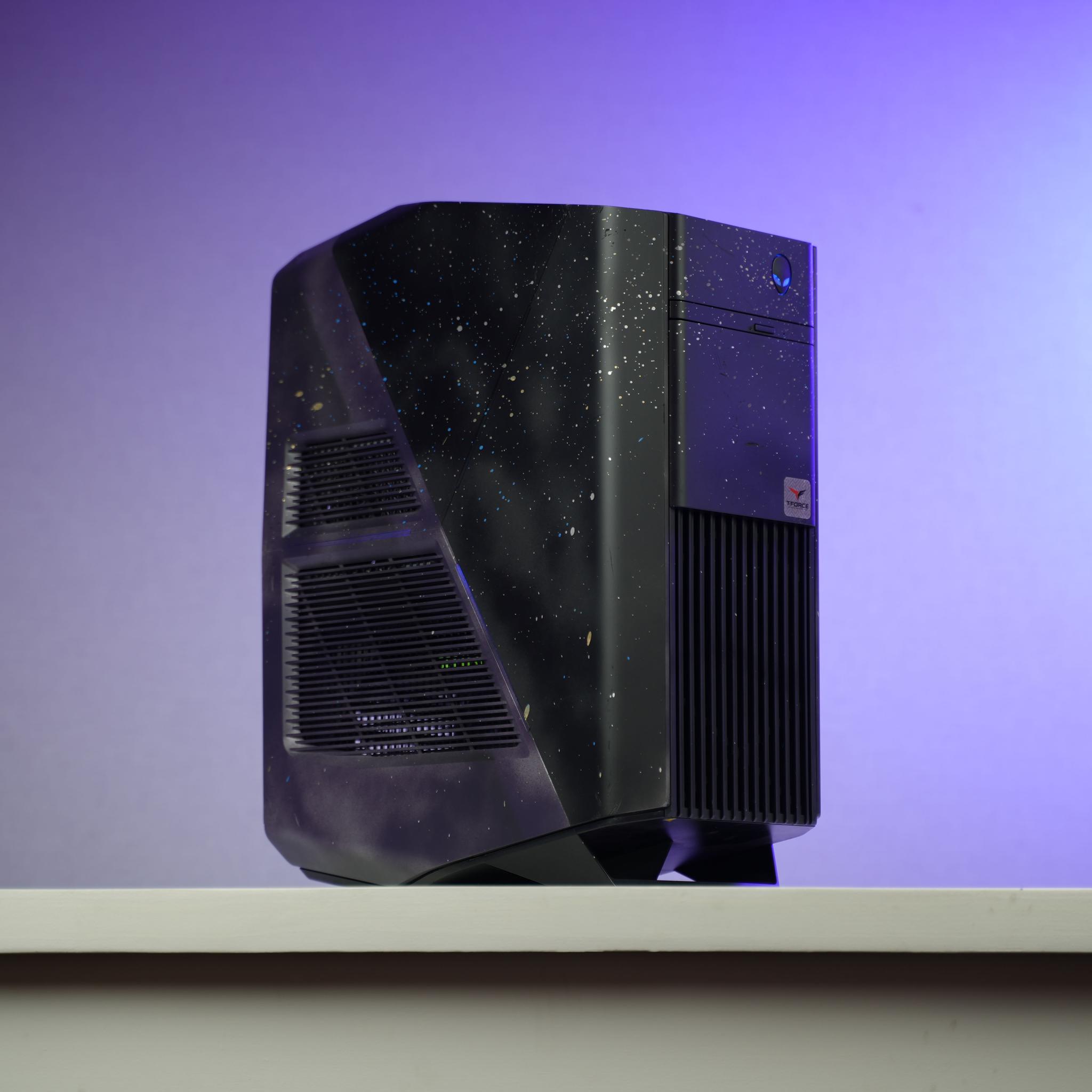“Alienform 8” GTX 1070 Intel Core i7 6700 16GB 1TB Windows 11 Gaming PC Powerhouse