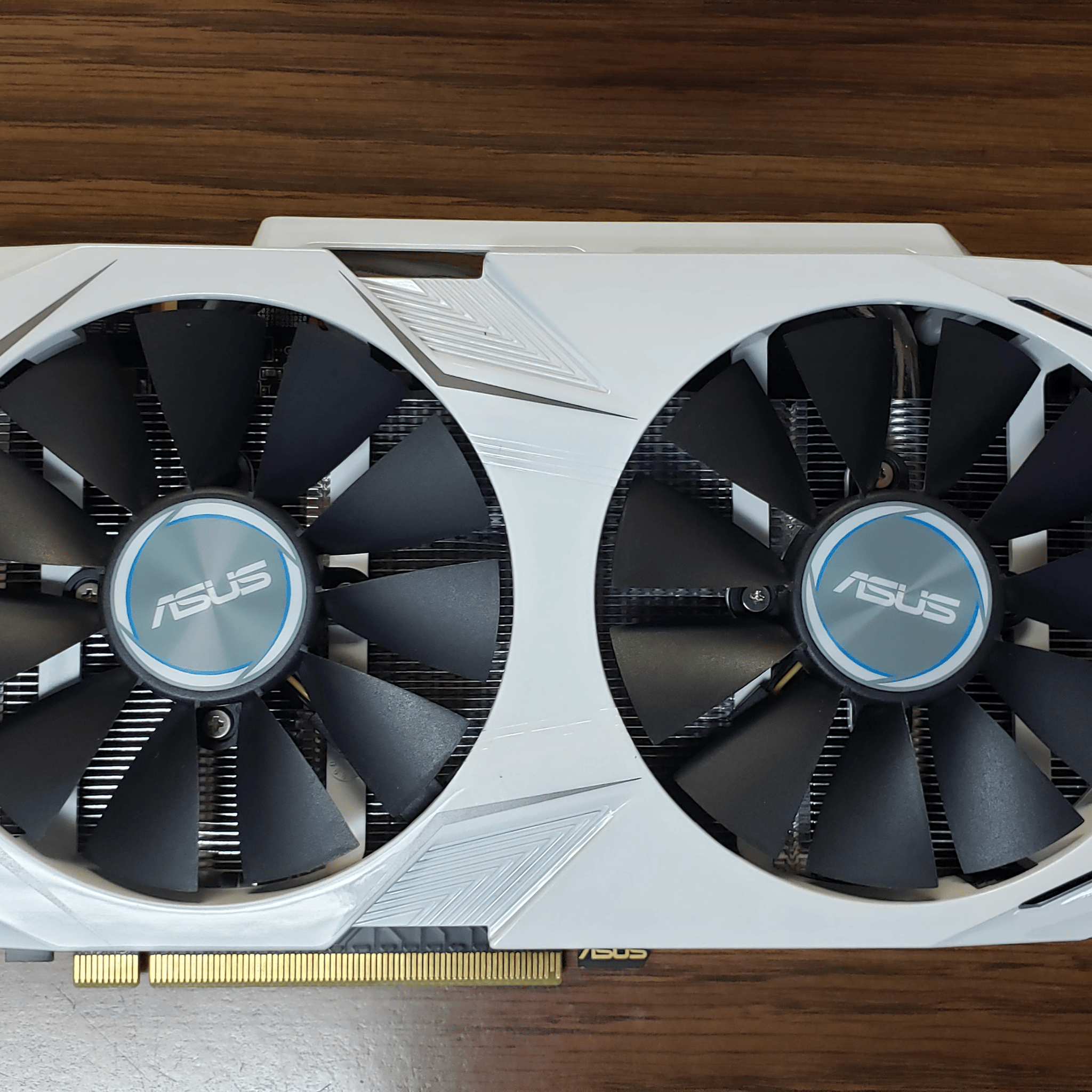 Asus GTX 1070 Dual 8G OC