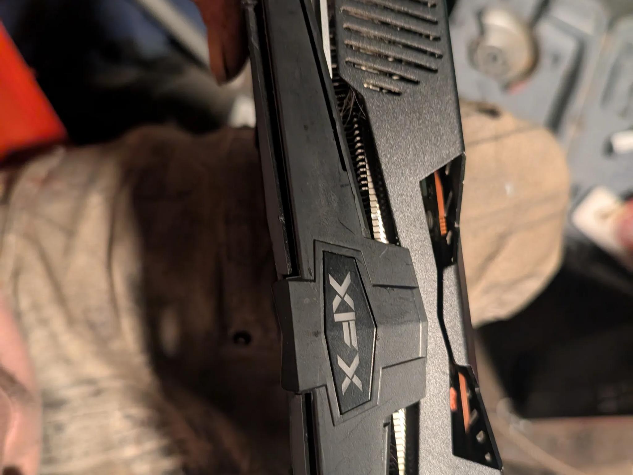 XFX 5700rx XT 8 gb