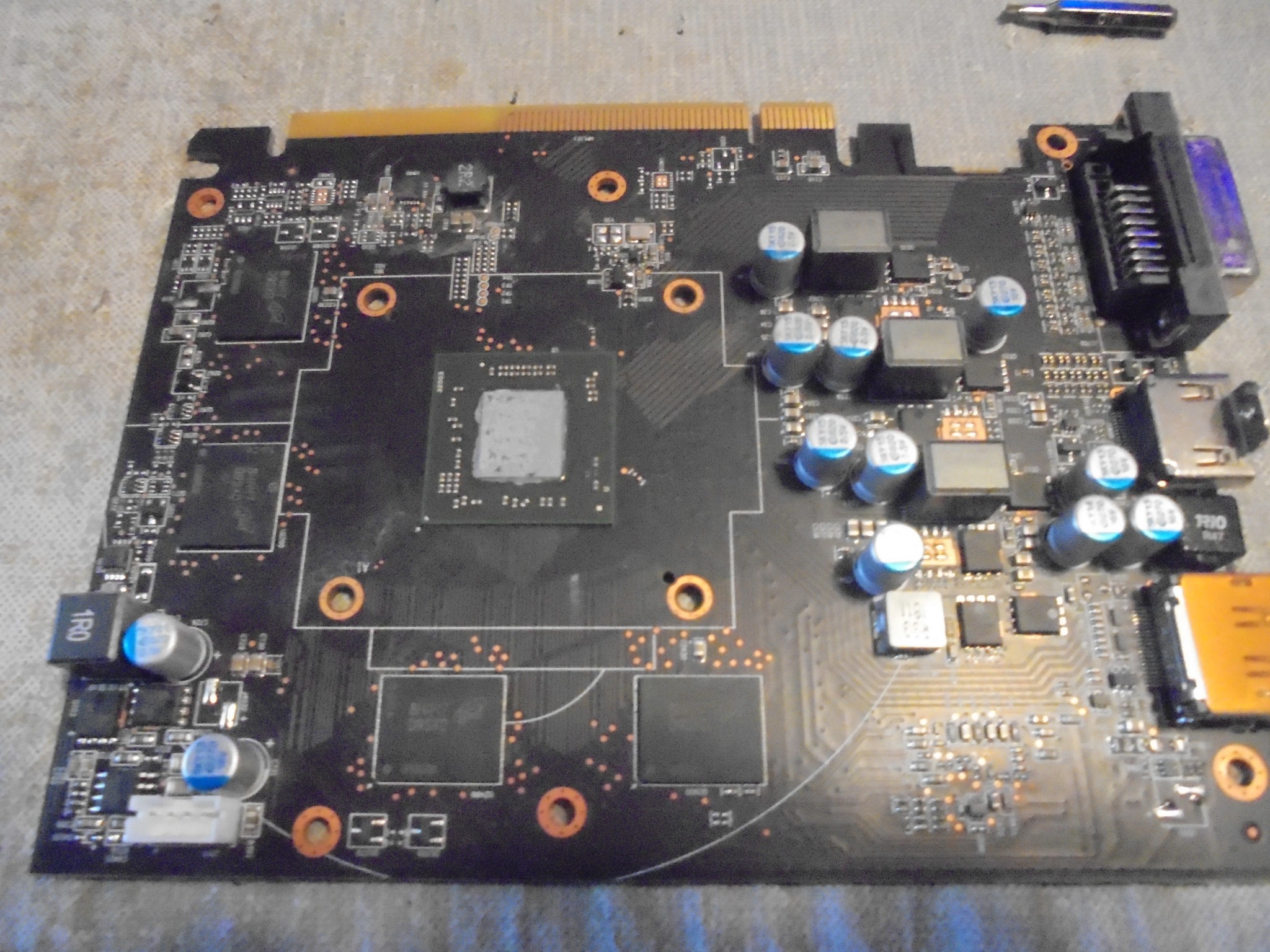 AMD RX 560 4GB OEM Lenovo