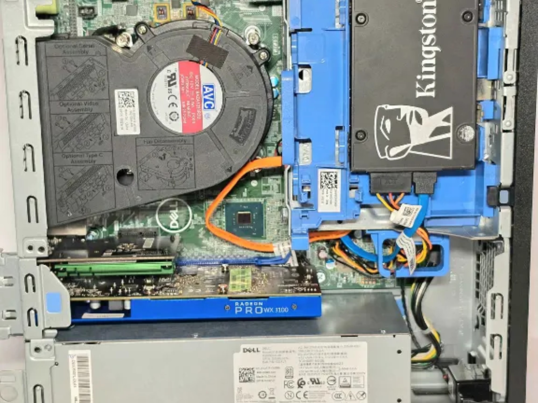 Dell Optiplex 3060 - Radeon Pro WX3100 - i5 8500 - 8GB RAM - 256GB SSD - Workstation and E-Sports PC