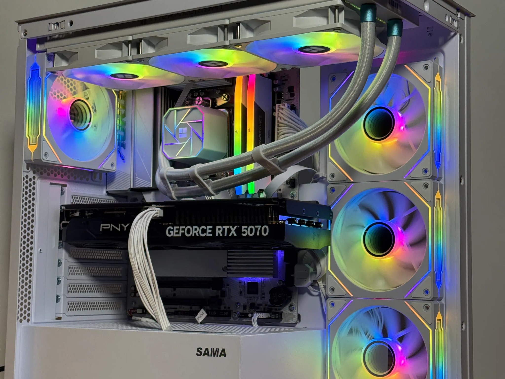 RTX 5070 Ryzen 9 7900x Gaming PC