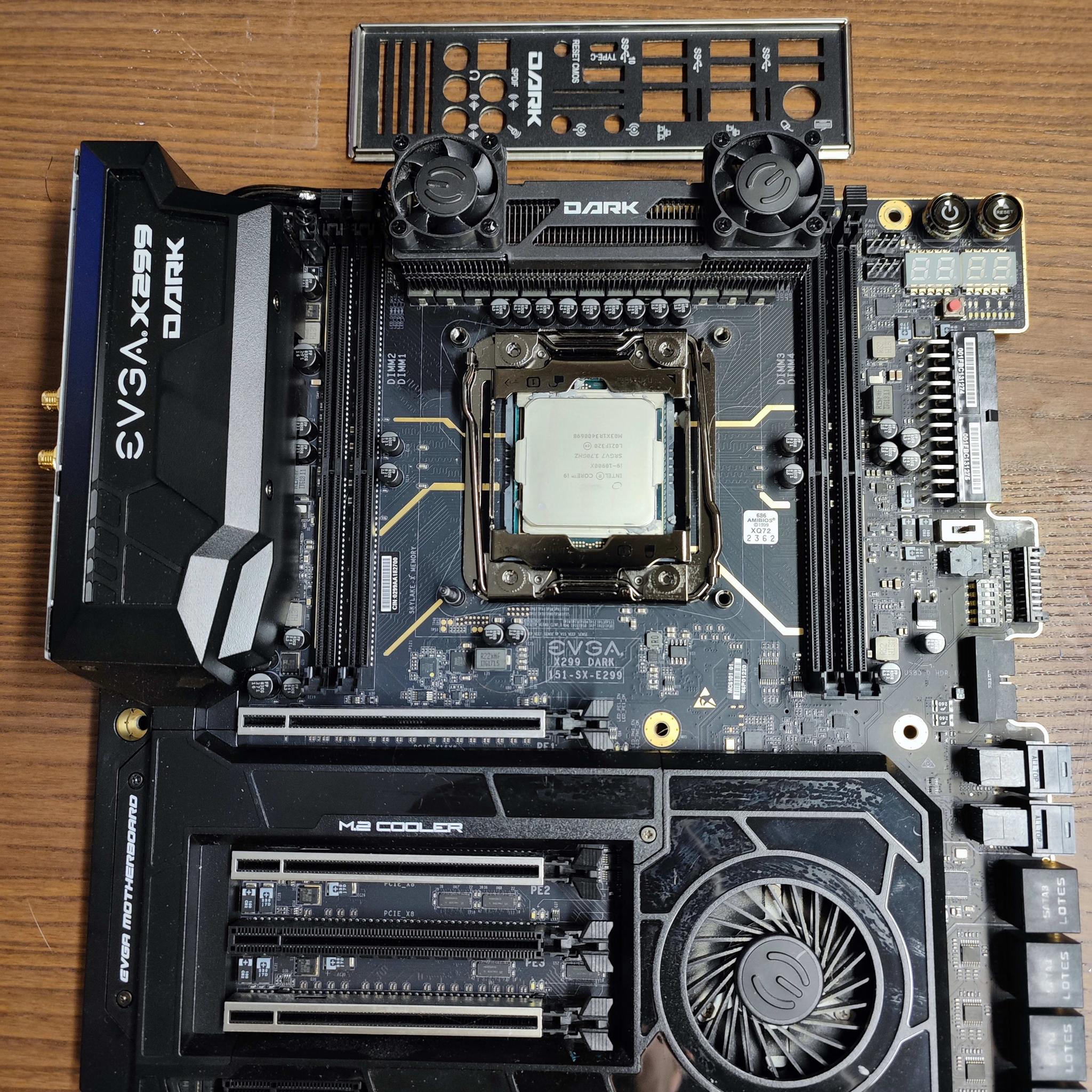 EVGA X299 Dark and 10900X CPU Combo