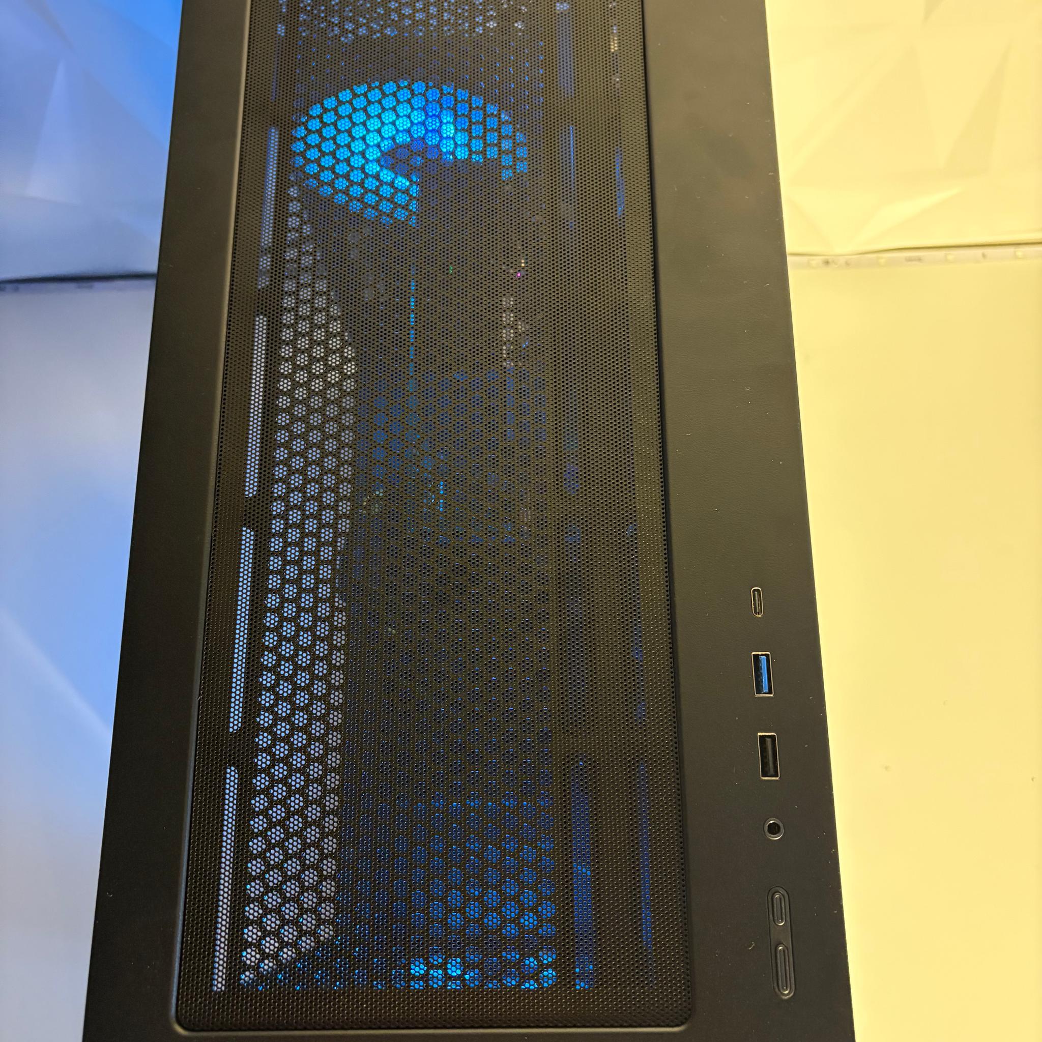 //Azure Gaming PC// - Ryzen 5 2600, RTX 2060, 16GB Ram, 960GB SSD