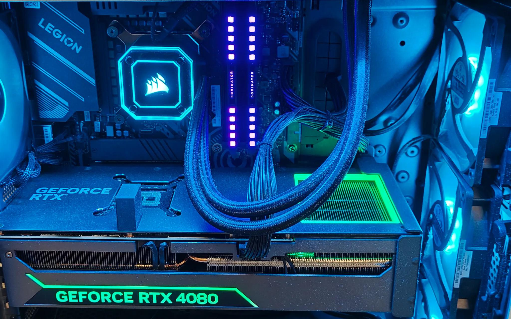 Lenovo Legion T7 Gaming PC: Intel Core i7 13700KF | Nvidia Geforce RTX 4080 | 64GB RAM | 2TB SSD FS!