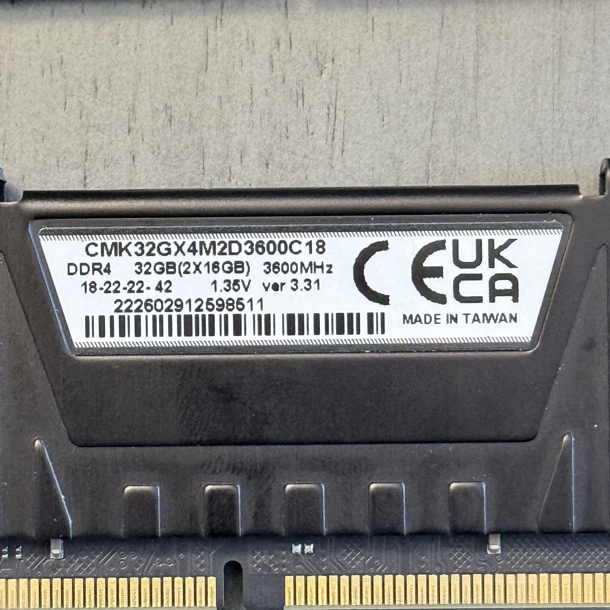 32GB DDR4 RAM Kit 3600MHZ CL18 16GBx2 Corsair Vengeance LPX
