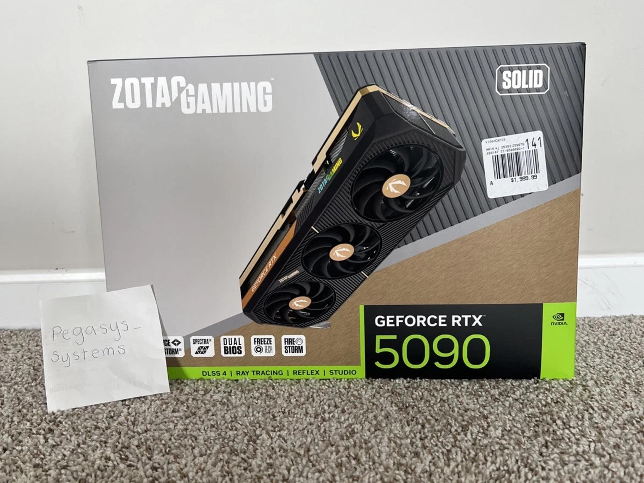 ZOTAC GAMING GeForce RTX 5090 SOLID