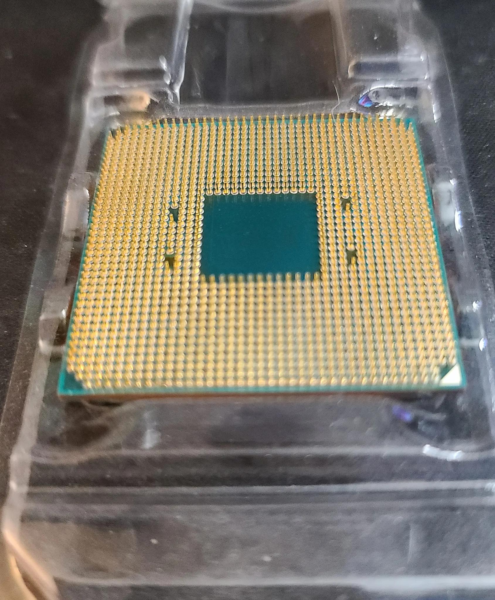 AMD Ryzen 7 1700X 8 core 16 Thread Processor CPU USED